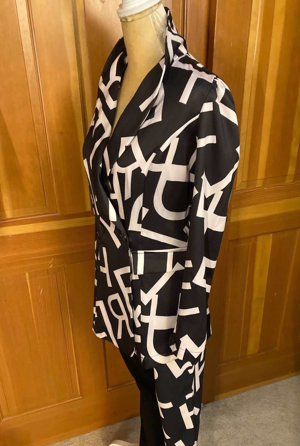 Designer × Other New, Women’s Lavishly Paris Letter Print Pantsuit. Size M / US 6-8 / IT 42-44 - 14 Thumbnail