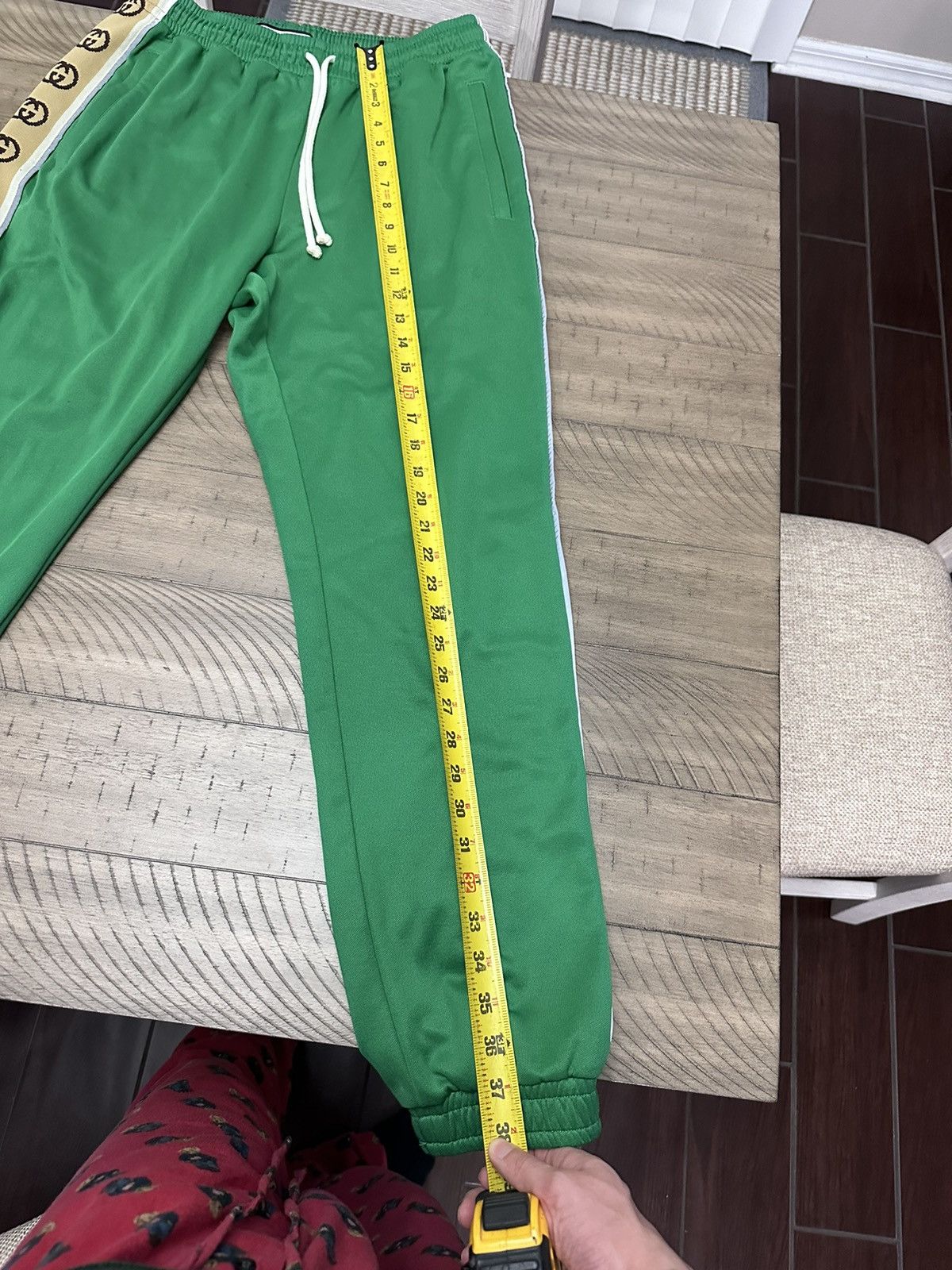 Gucci Gucci sweatpants Size US 31 - 12 Thumbnail