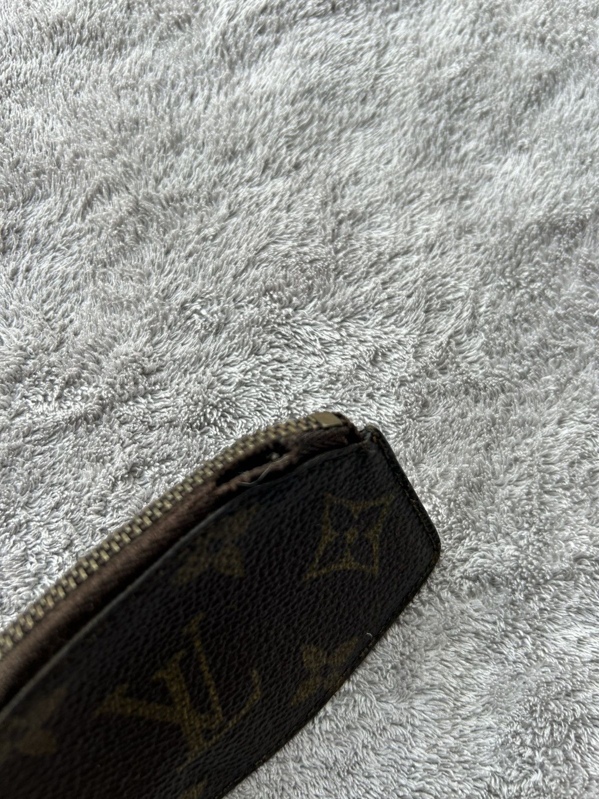 Louis Vuitton Vintage 80’s LV Monogram Key Porch Pochette Cles Size ONE SIZE - 5 Thumbnail