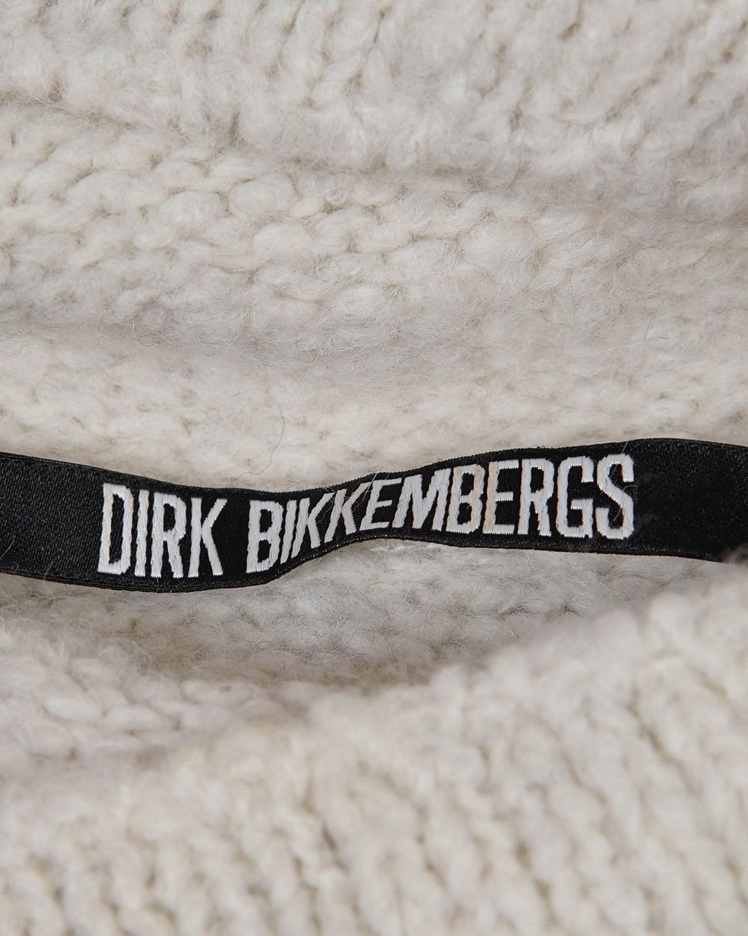 Dirk Bikkembergs Dirk Bikkembergs F/W2003 Turtle Neck Sleeveless Top Size M / US 6-8 / IT 42-44 - 10 Thumbnail