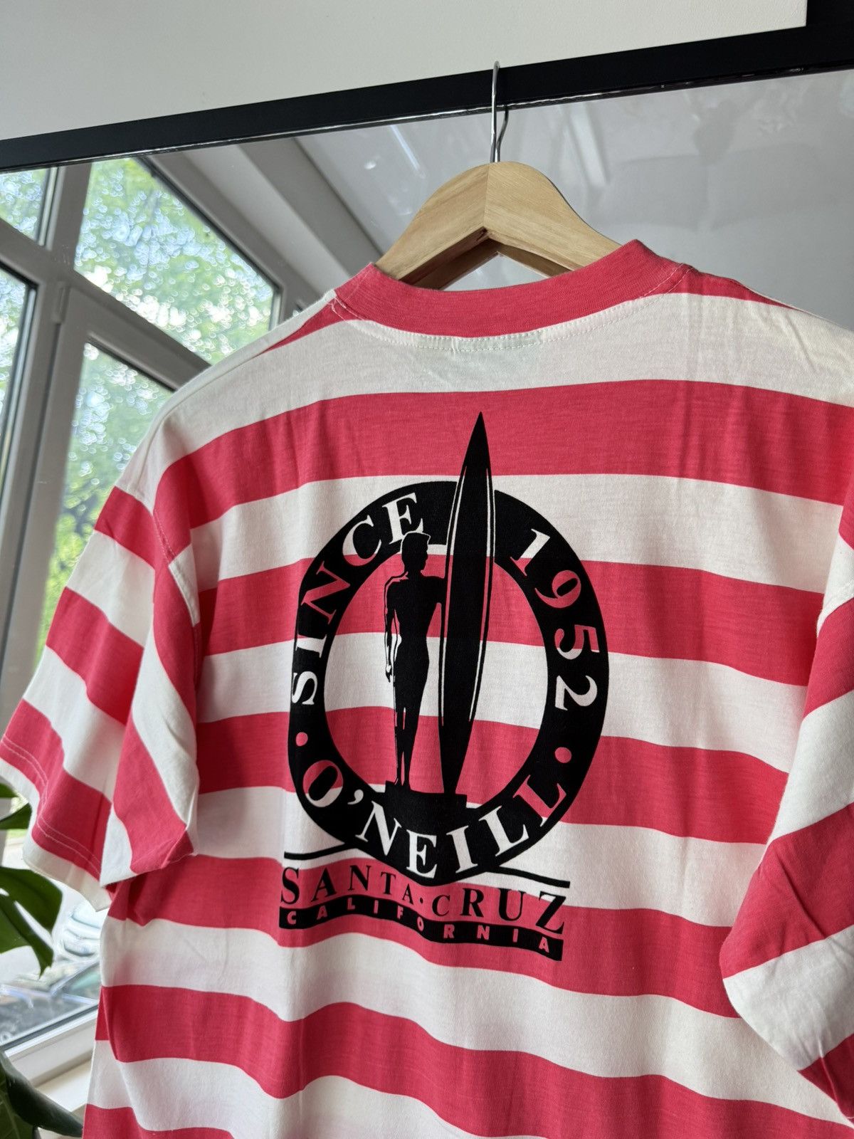 O'Neill O’neill Santa Cruz vintage t-shirt size XL🏄‍♂️ Size US XL / EU 56 / 4 - 8 Thumbnail