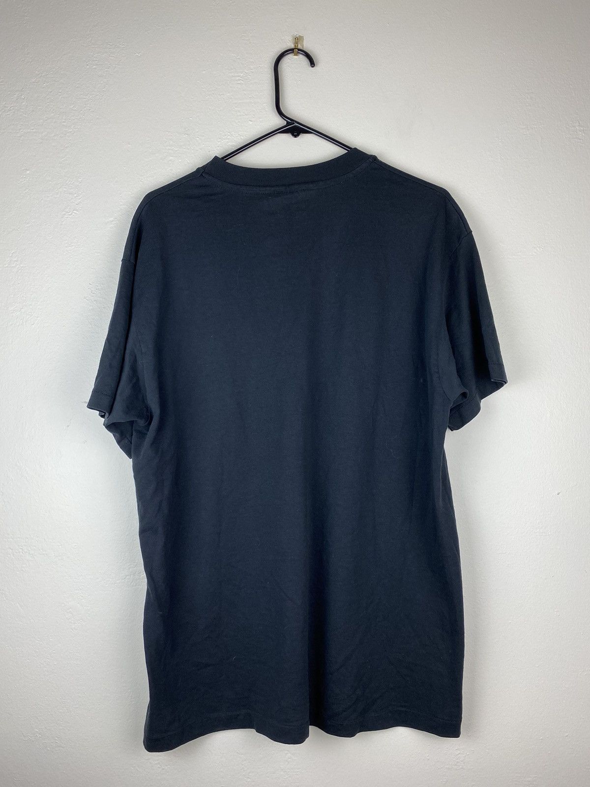 Vintage Vintage Single Stitch Hanes Heavyweight Antigua Fish T shirt Size US L / EU 52-54 / 3 - 5 Thumbnail
