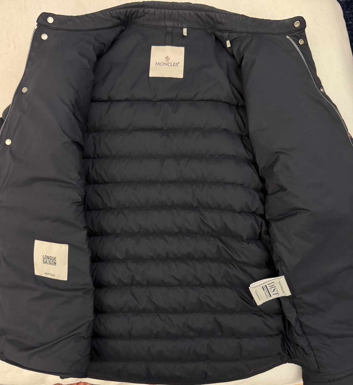 Moncler Moncler Mirmande Jacket in size 4 and night blue color Size US L / EU 52-54 / 3 - 3 Thumbnail