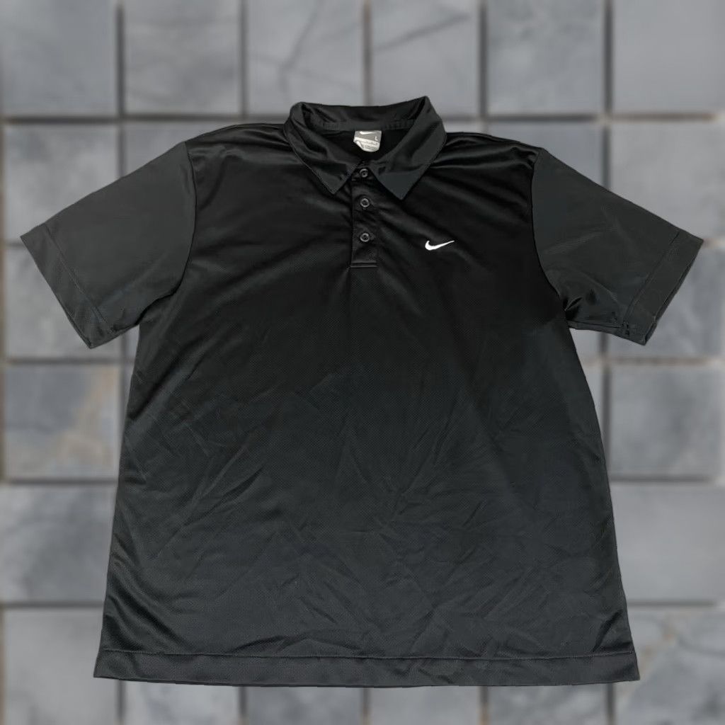 Nike VINTAGE Nike Shirt Mens L Black Embroidered 100% Polyester Active Casual Polo Rugby Accessories? Size US L / EU 52-54 / 3 - 1 Thumbnail
