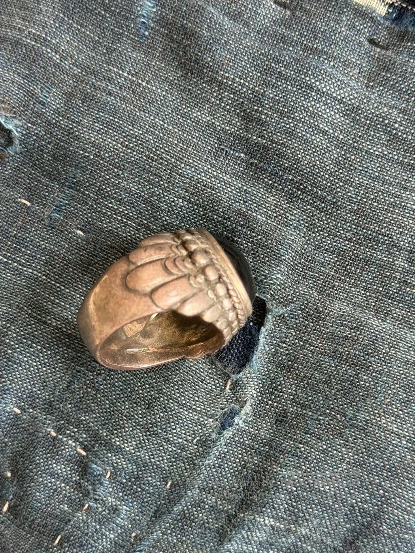 The Great Frog The Great Frog Handmade Silver Obsidian Ring. Size ONE SIZE - 9 Thumbnail