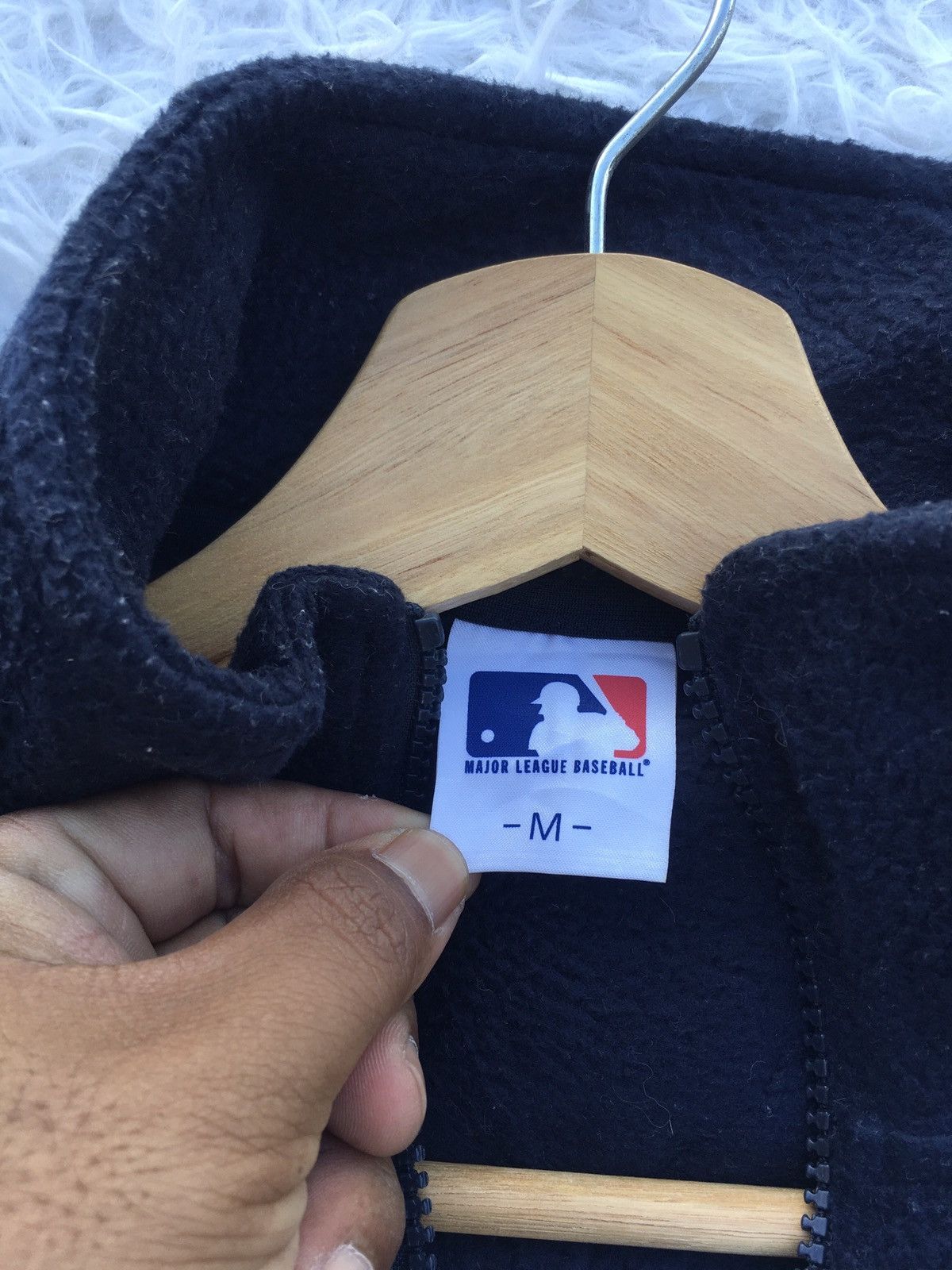 MLB Rare New York Yankees Big Logo Spellout Sweater Size US M / EU 48-50 / 2 - 10 Thumbnail