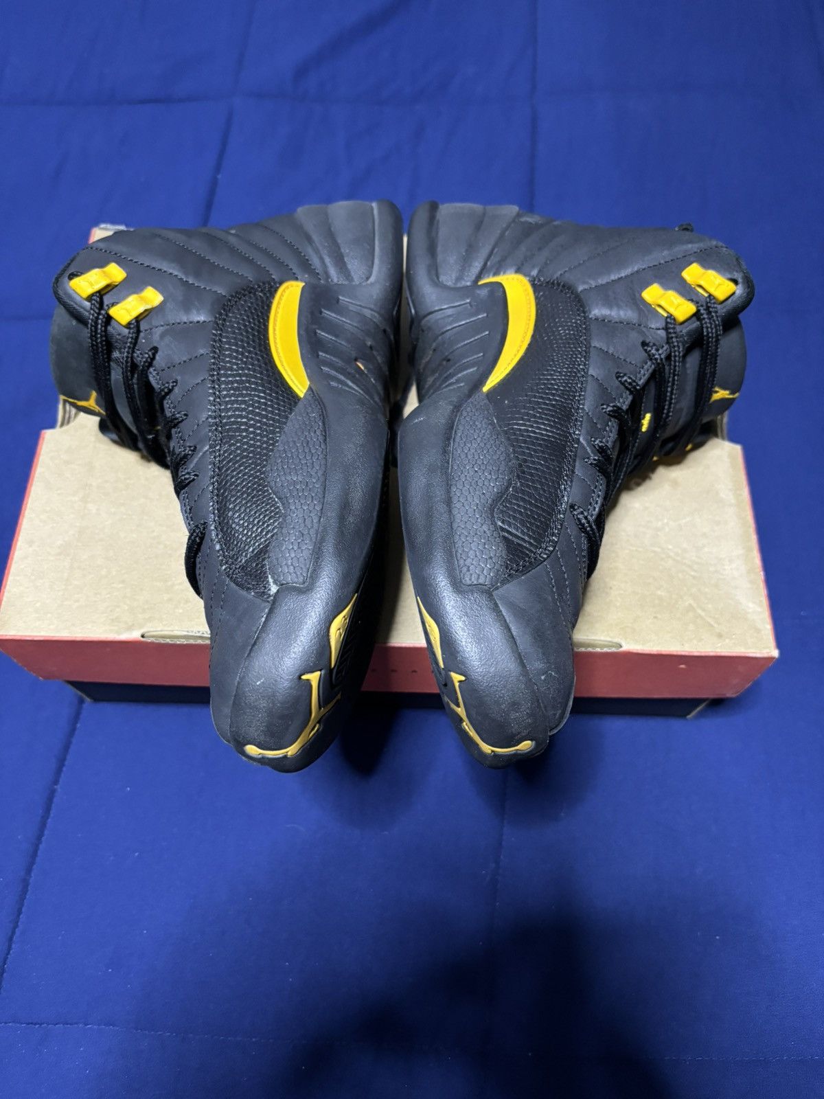 Jordan Brand Jordan 12 Retro Black Taxi 2022 Size 9 Size US 9 / EU 42 - 3 Thumbnail