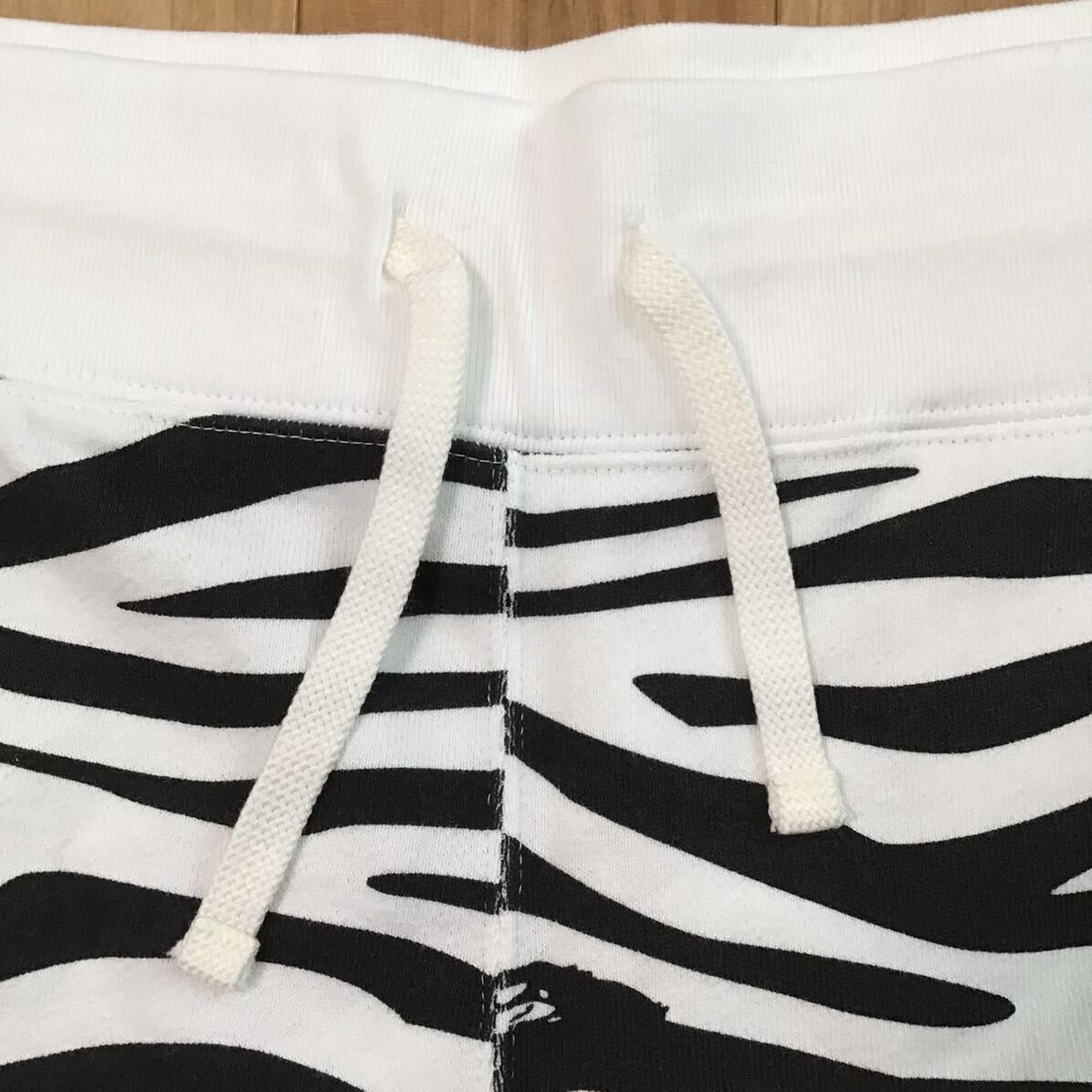 Bape × Nigo BAPE Zebra camo sweat shorts a bathing ape NIGO ★size M Size US 32 / EU 48 - 6 Thumbnail