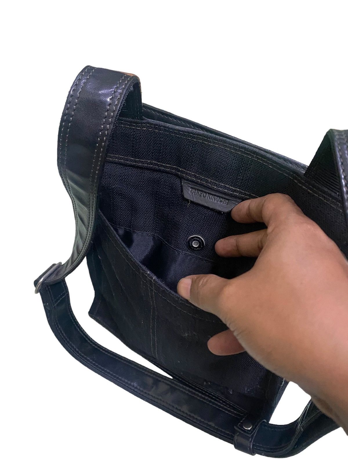 Takeo Kikuchi 💥Takeo Kikuchi Denim Sling Bag Size ONE SIZE - 5 Thumbnail