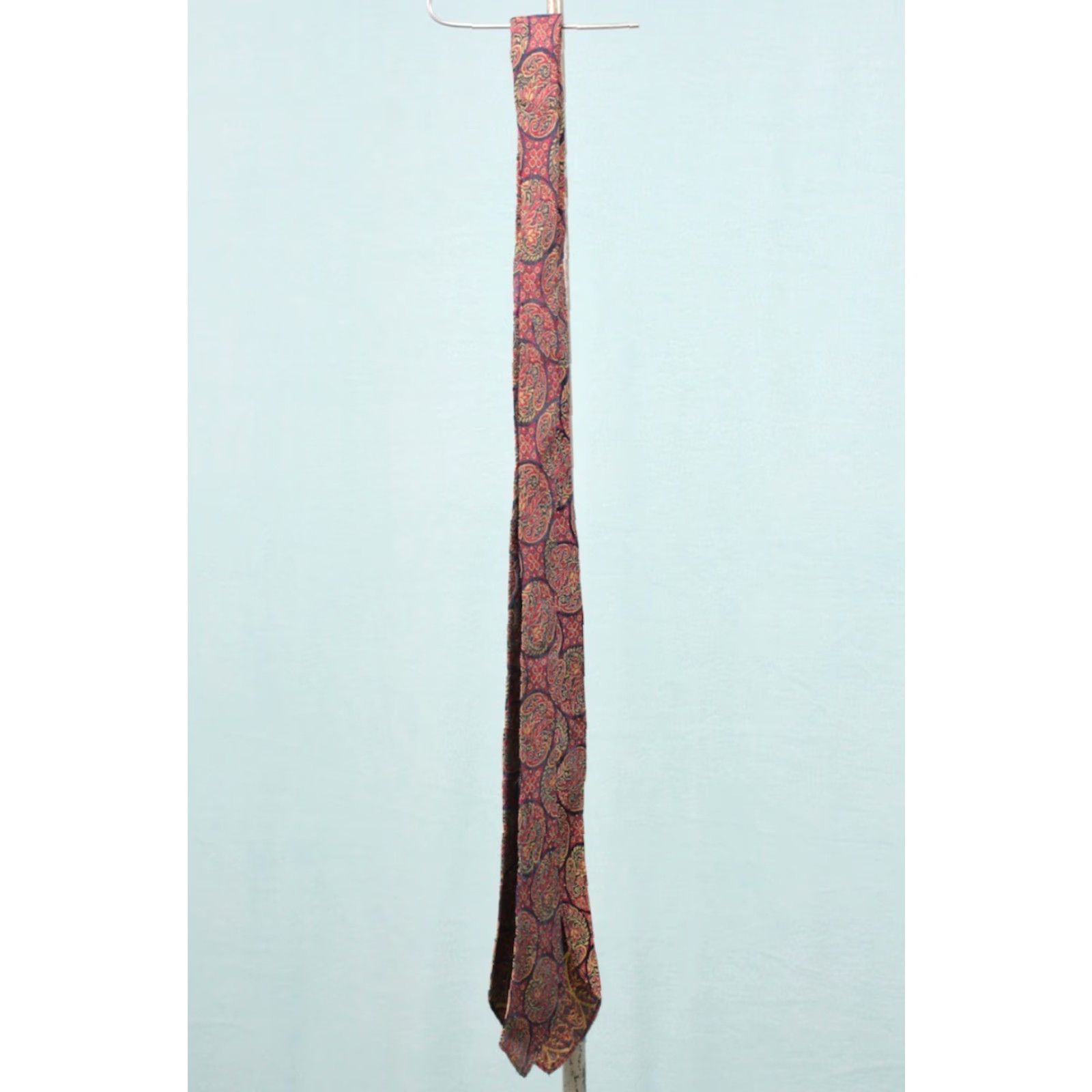 Vintage VTG 1930s Necktie Mens Red & Blue Paisley Pattern 30s Tie - Rayon Original Size ONE SIZE - 4 Thumbnail