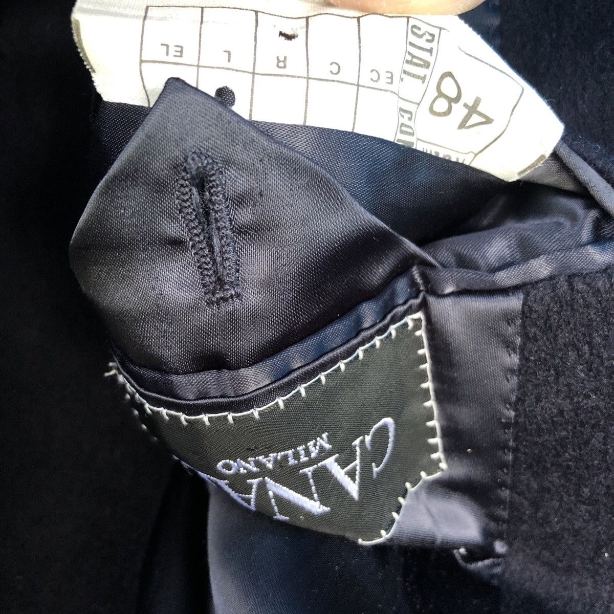 Canali Canali dark navy wool overcoat jacket 48 medium long Size US M / EU 48-50 / 2 - 7 Thumbnail