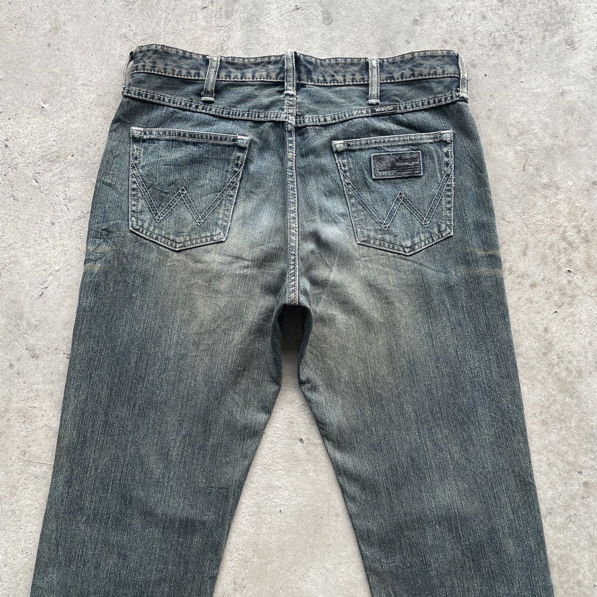 Wrangler W33x32💥 Vintage Wrangler Faded Distressed Denim Jeans Pants Size US 33 - 11 Thumbnail