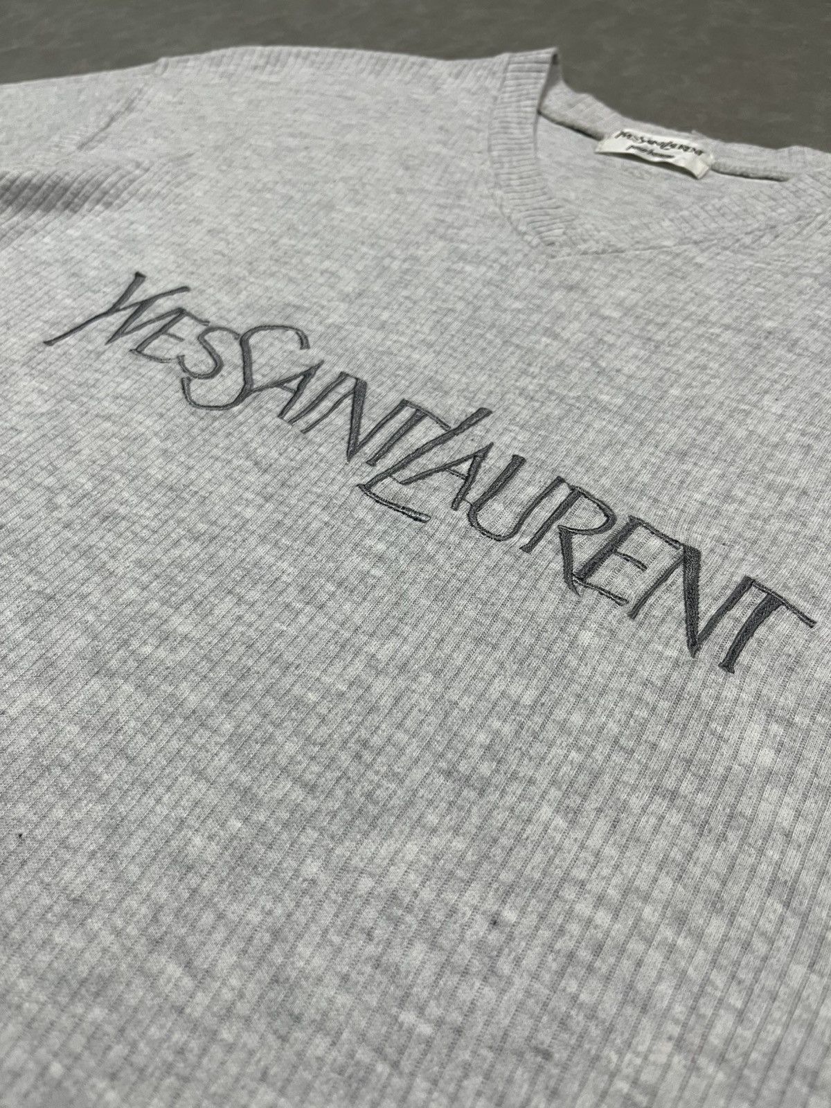 Yves Saint Laurent 90s YSL embroidery tee Size US M / EU 48-50 / 2 - 3 Thumbnail