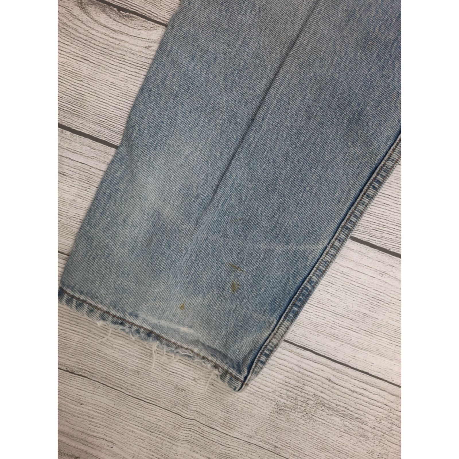 Levi's VINTAGE Levi's 505 Jeans Men Regular Levi's 500 Series Straight Blue Distressed 36x30 Wide Rise 12 Inseam 30 Zip Pocket Denim Cotton City USA Western Size US 36 / EU 52 - 5 Thumbnail