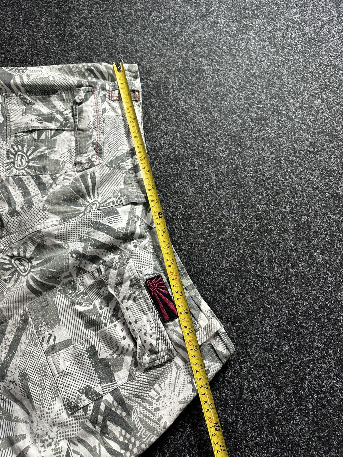 Billabong × Vintage 🚨Vintage BILLABONG OVER PRINT FLOWER Japanese Surf Shorts Size US 42 / EU 58 - 12 Thumbnail