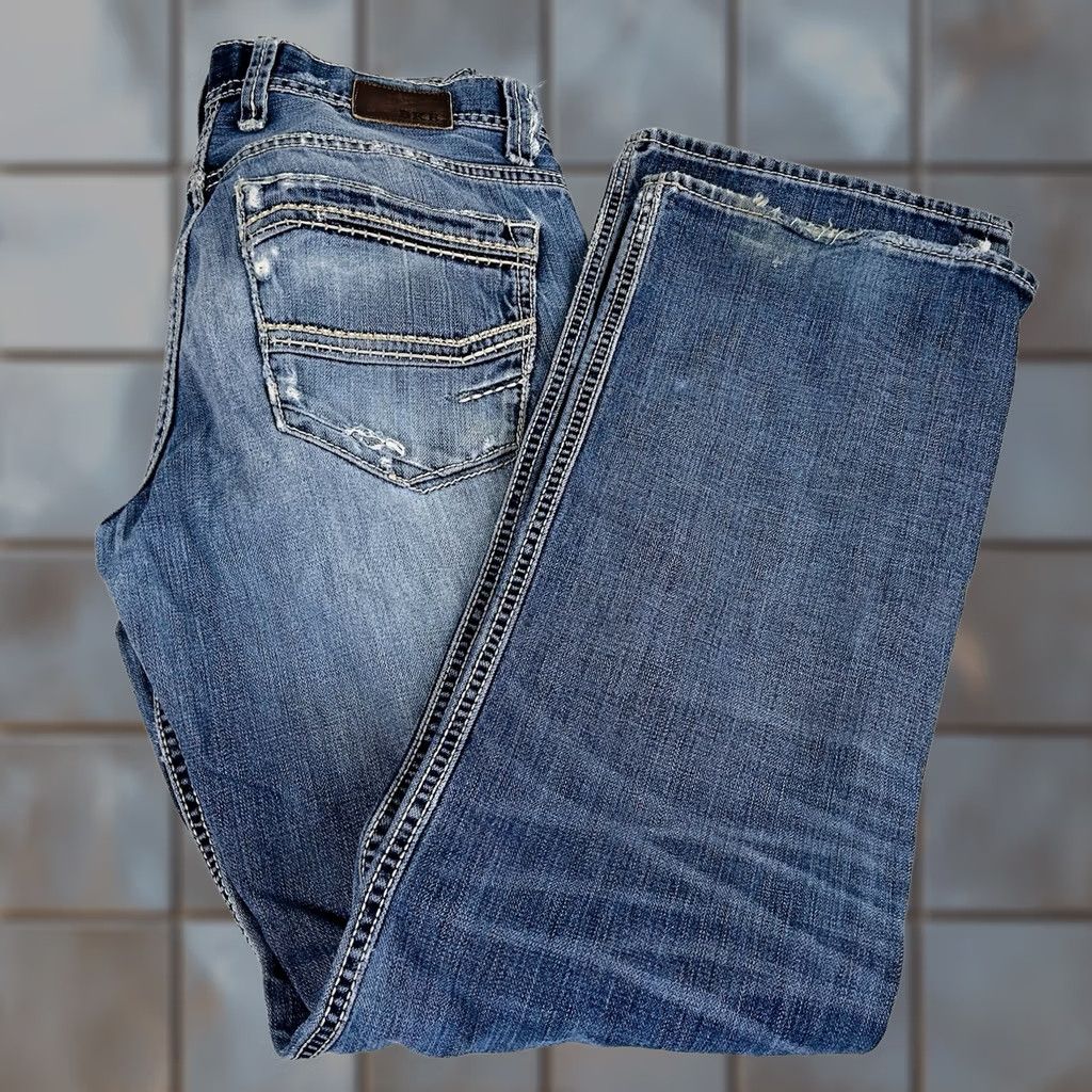 BKE BKE Denim Jake 30R Straight Leg Jeans 100% Cotton Blue Distressed Mens Regular Size 30 Inseam 31 in Size US 30 / EU 46 - 1 Thumbnail