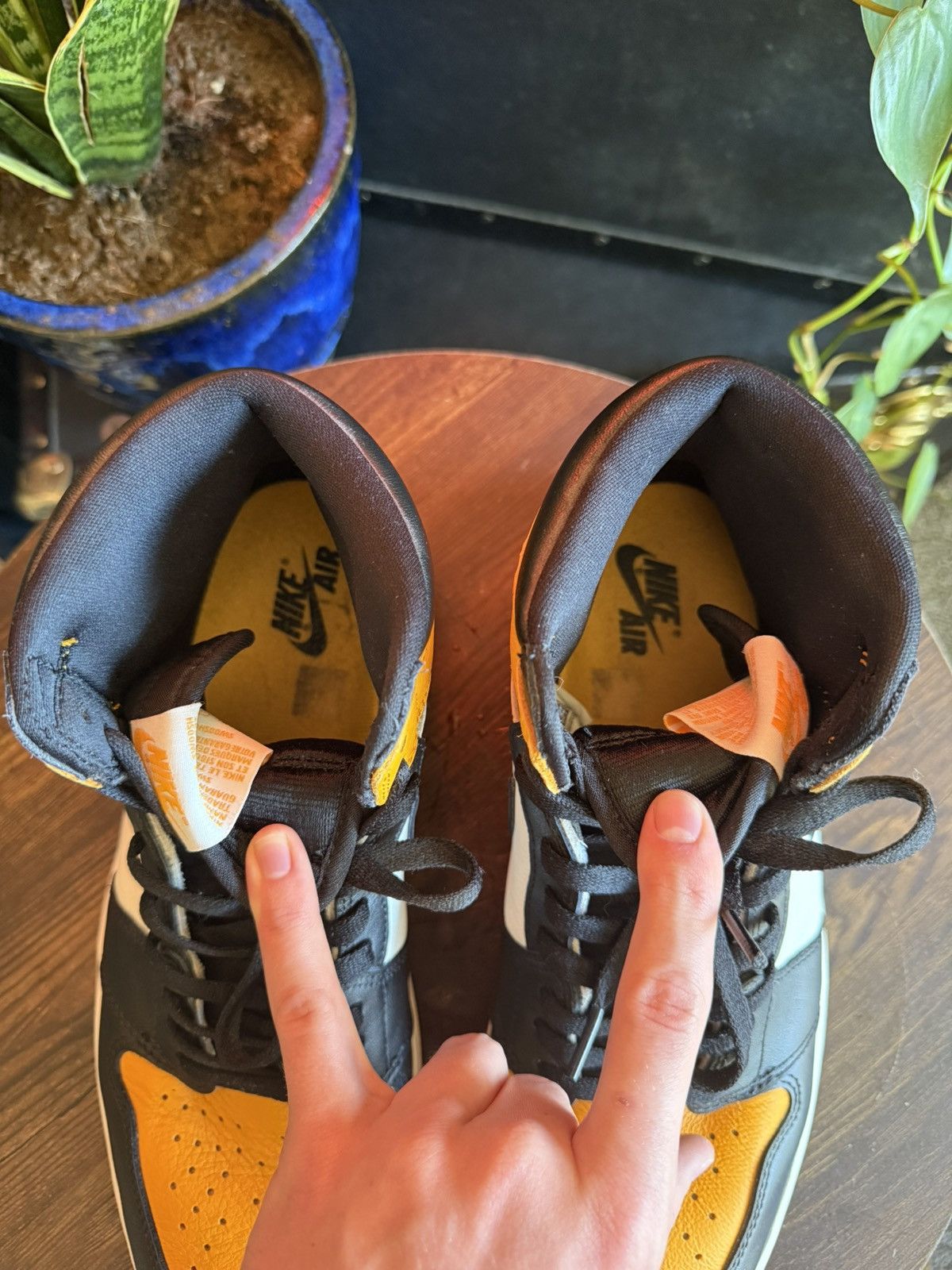 Jordan Brand × Nike Air Jordan one yellow taxi size 11.5 Size US 11.5 / EU 44-45 - 7 Thumbnail