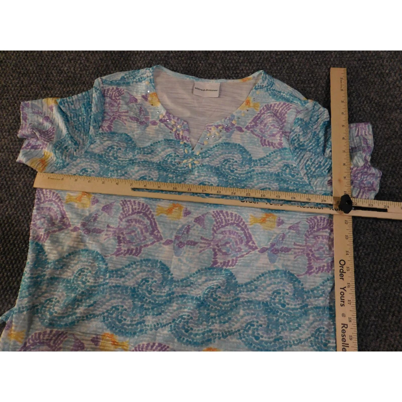 Vintage Alfred Dunner Shirt Womens XL Blue Tropical Fish V Neck Embellished Rhinestone Beach Nautical Summer Size XL / US 12-14 / IT 48-50 - 6 Thumbnail
