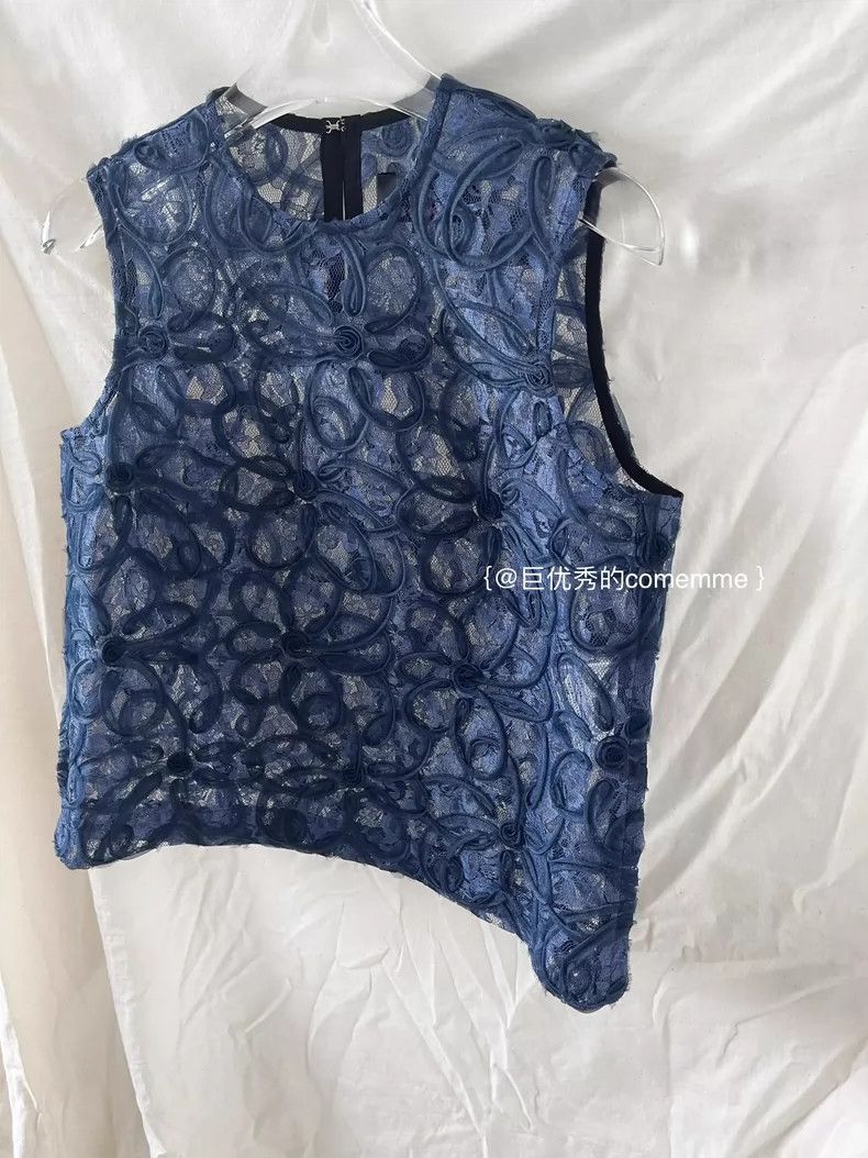 Comme des Garcons Comme Des Garcons Navy, dark blue lace, hollowed-out flowe Size S / US 4 / IT 40 - 3 Thumbnail