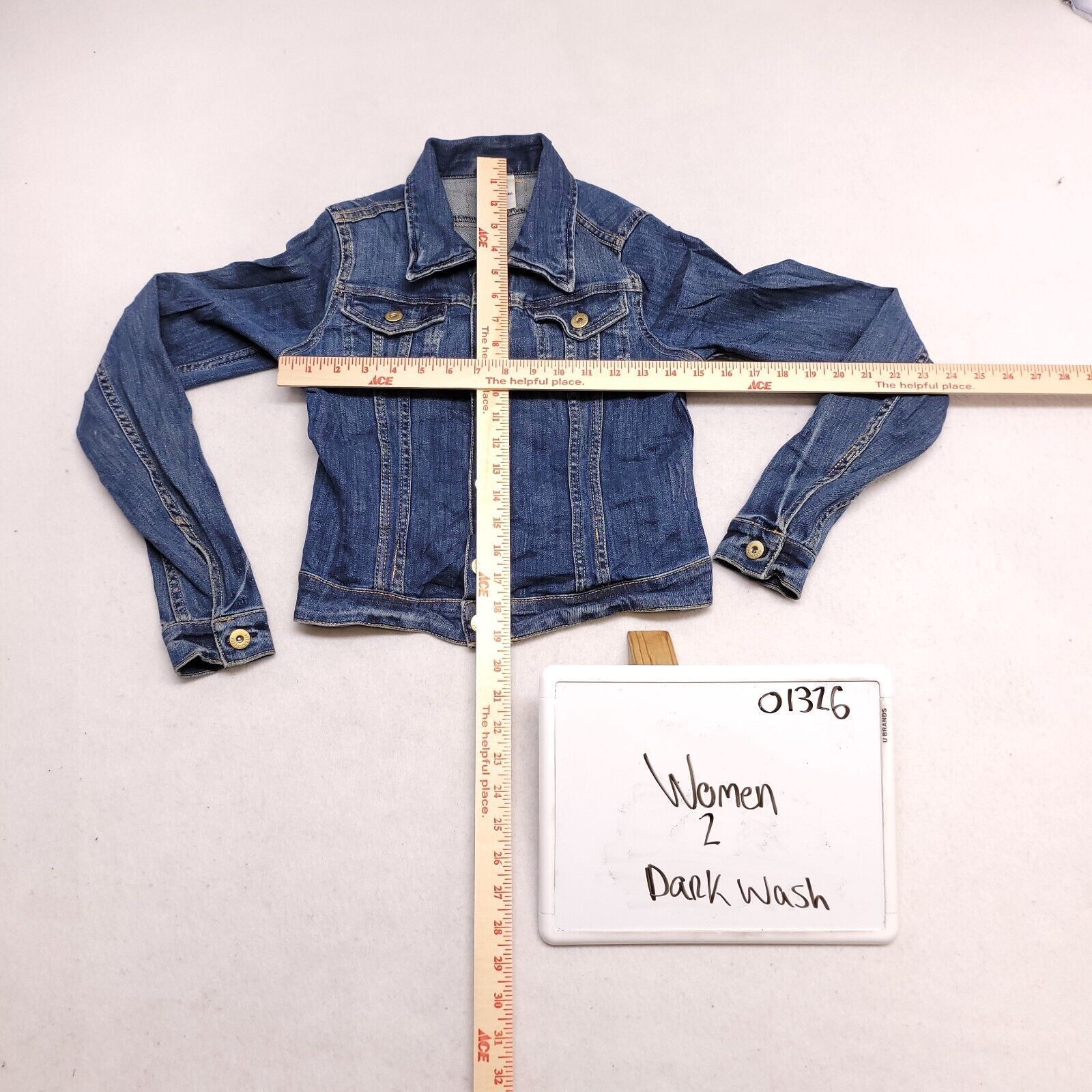 H&M H&M Casual Button Up Denim Jacket Womens Size 2 Blue Size XS / US 0-2 / IT 36-38 - 6 Thumbnail