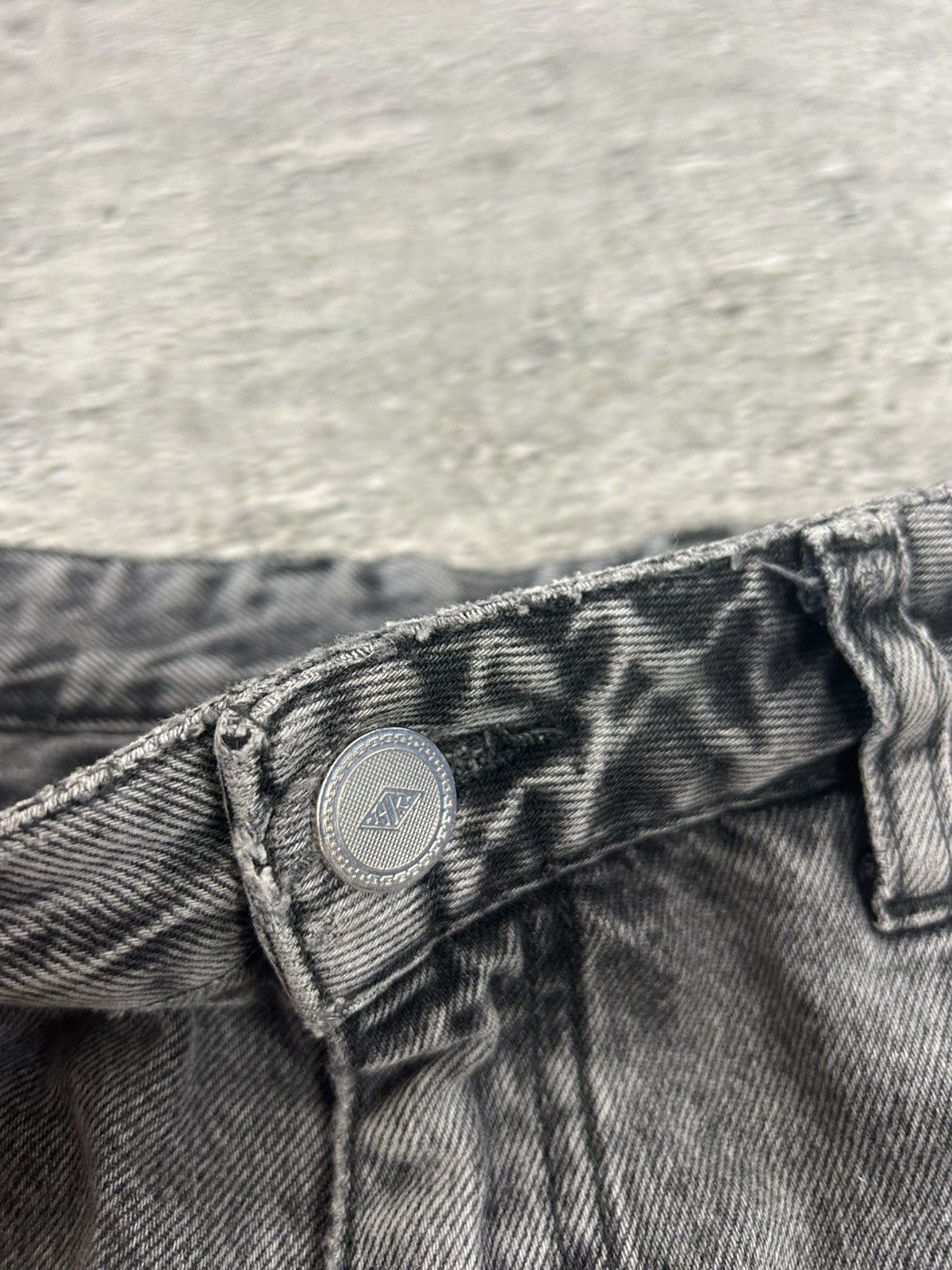 Han Kjobenhavn Han Kjobenhavn grey jeans baggy denim pants Size US 31 - 11 Thumbnail
