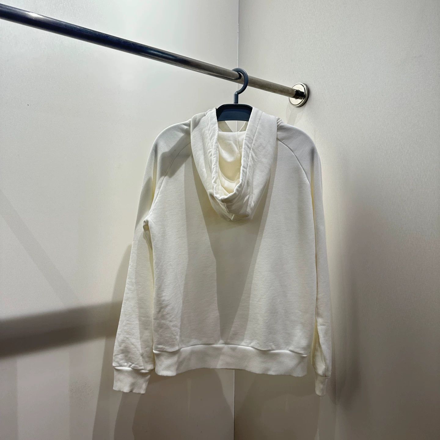 Celine Celine 25SS logo hoodie S cotton feb435 Size S / US 4 / IT 40 - 2 Thumbnail