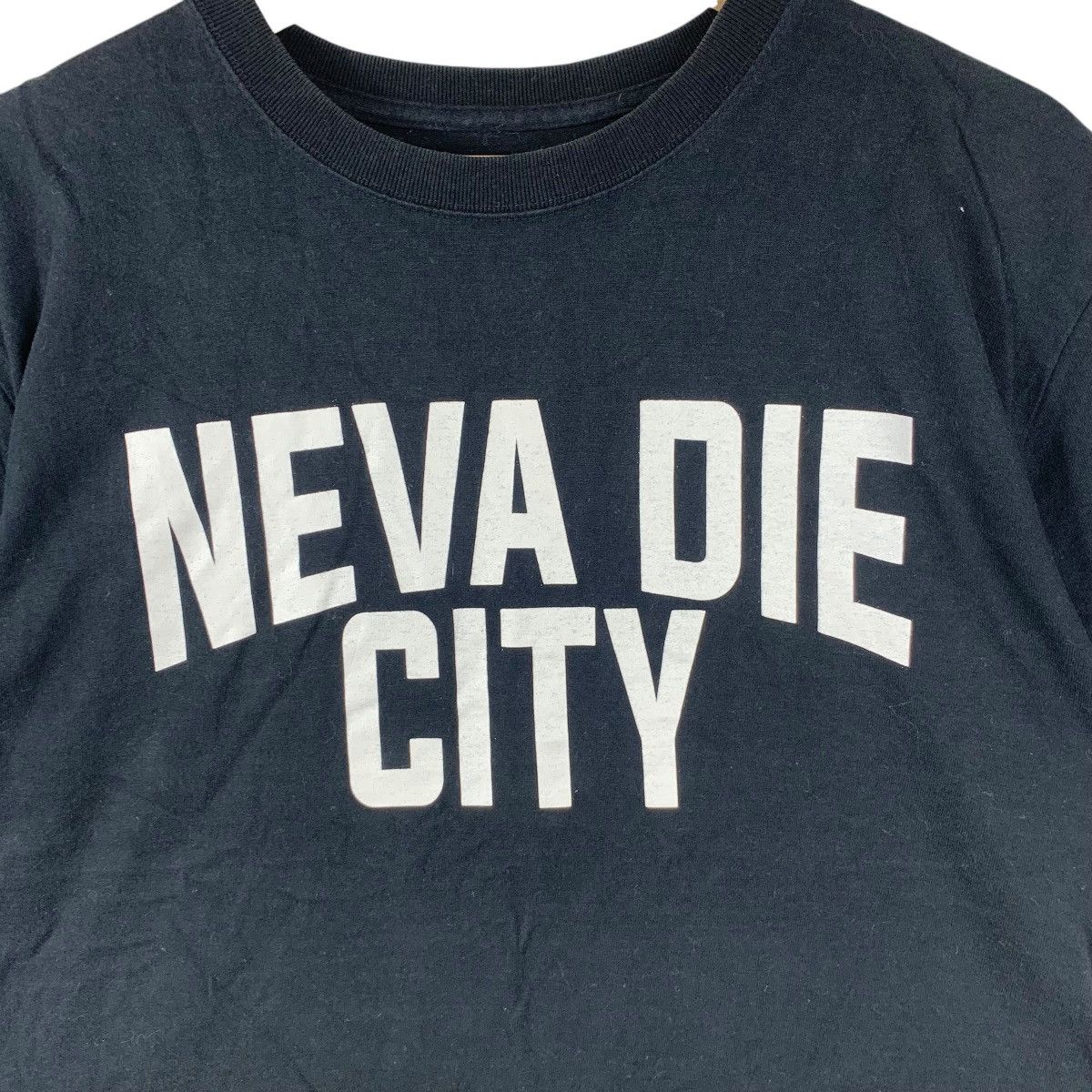 Other CASSETTE PUNCH CITY Neva Die Streetwear Tee Shirt Top Size US L / EU 52-54 / 3 - 4 Thumbnail