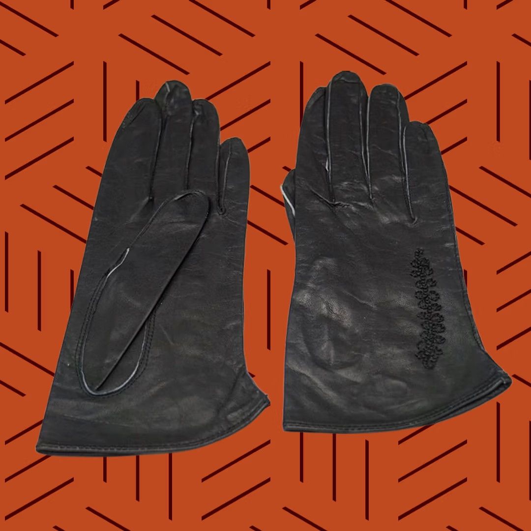 Vintage VINTAGE Black Leather Gloves Size 7 1960's Fashion Size ONE SIZE - 1 Thumbnail