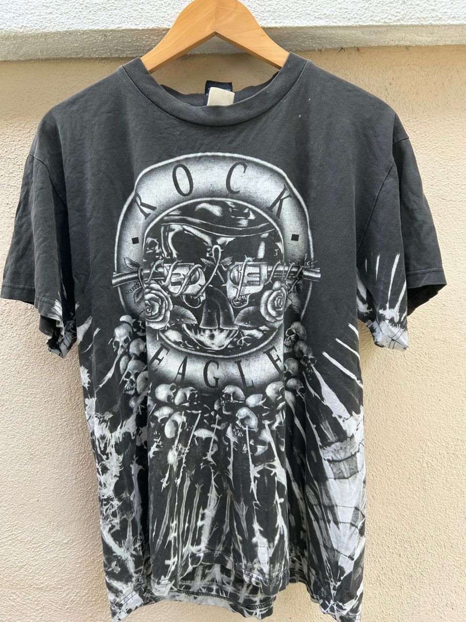 Other VINTAGE SHORT SLEEVE x ROCK EAGLE x FADED BLACK Size US M / EU 48-50 / 2 - 1 Thumbnail