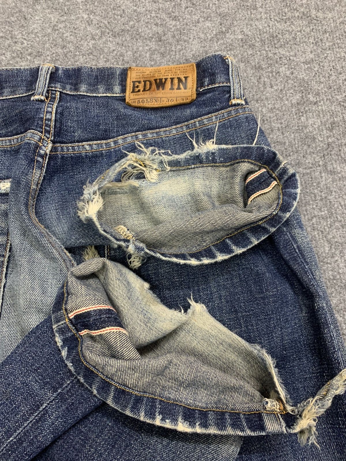 Edwin DISTRESSED EDWIN 505SX SELVEDGE. Size US 28 / EU 44 - 9 Thumbnail
