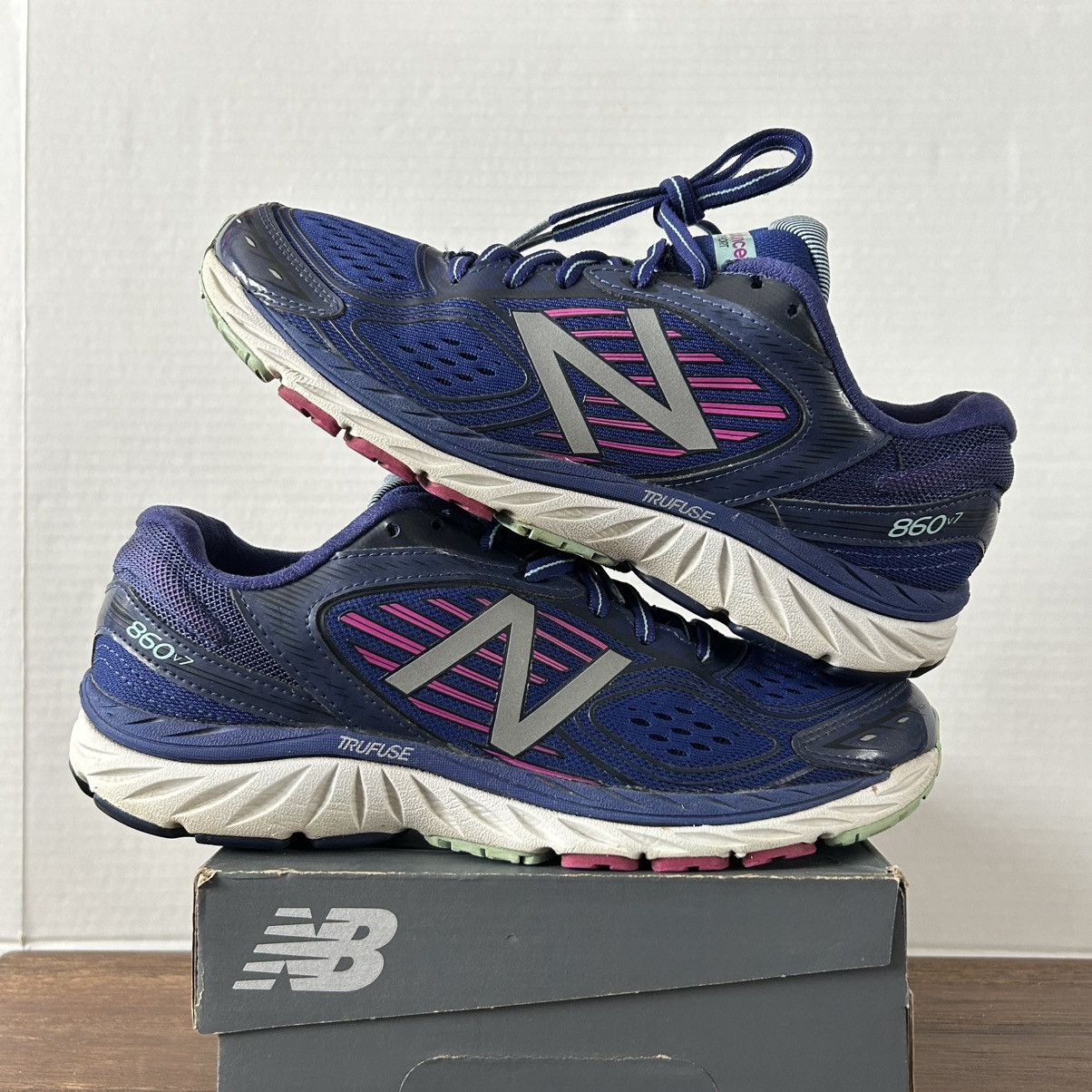 New Balance New Balance 860 Running Shoes Blue/Purple Women 10.5 Size US 10.5 / IT 40.5 - 8 Thumbnail