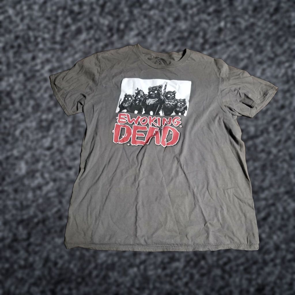 Vintage Mens L Ewoking Dead T Shirt Gray Parody Graphic Tee Distressed Shirt Size US L / EU 52-54 / 3 - 1 Thumbnail