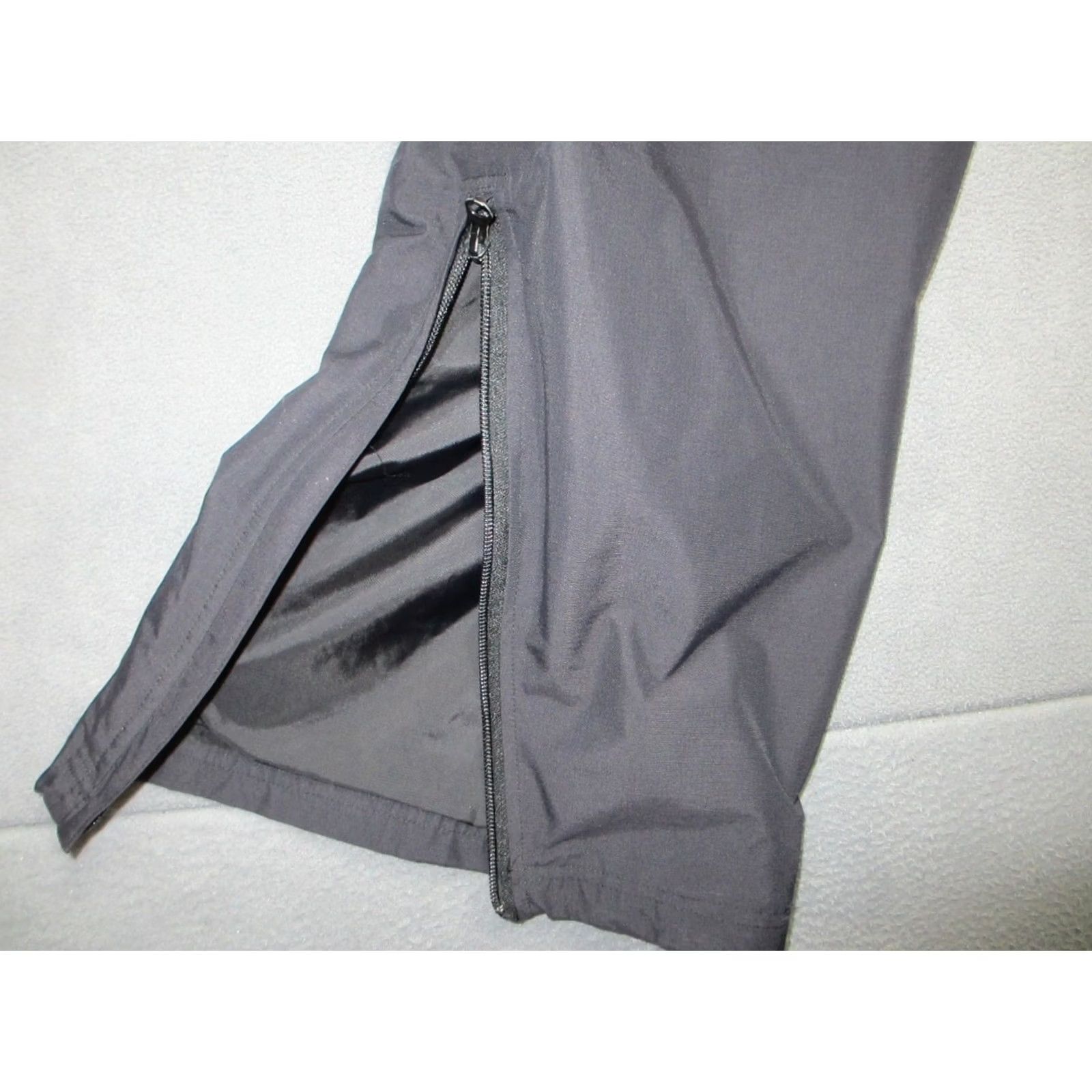 Vintage REI Rain Pants Men's Large Black High Rise Ankle Zip Draw Cord Size US 33 - 3 Thumbnail