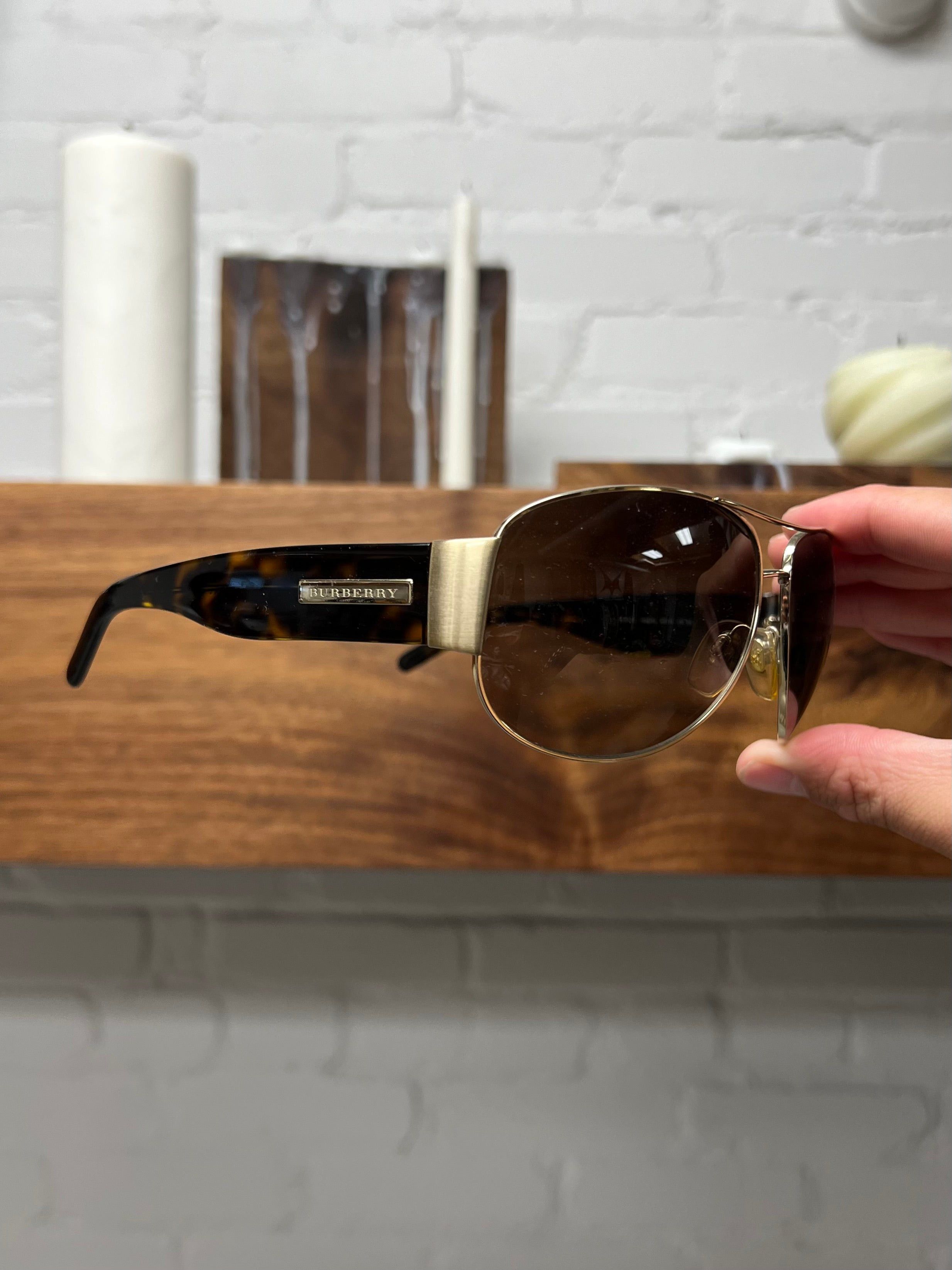 Burberry Burberry Tortoiseshell Aviator Sunglasses Size ONE SIZE - 1 Thumbnail