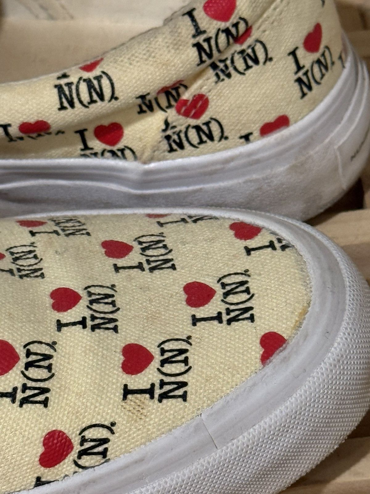 Number (N)ine I❤️N(N) Cream Slip On Sneakers Size US 7.5 / EU 40-41 - 16 Thumbnail