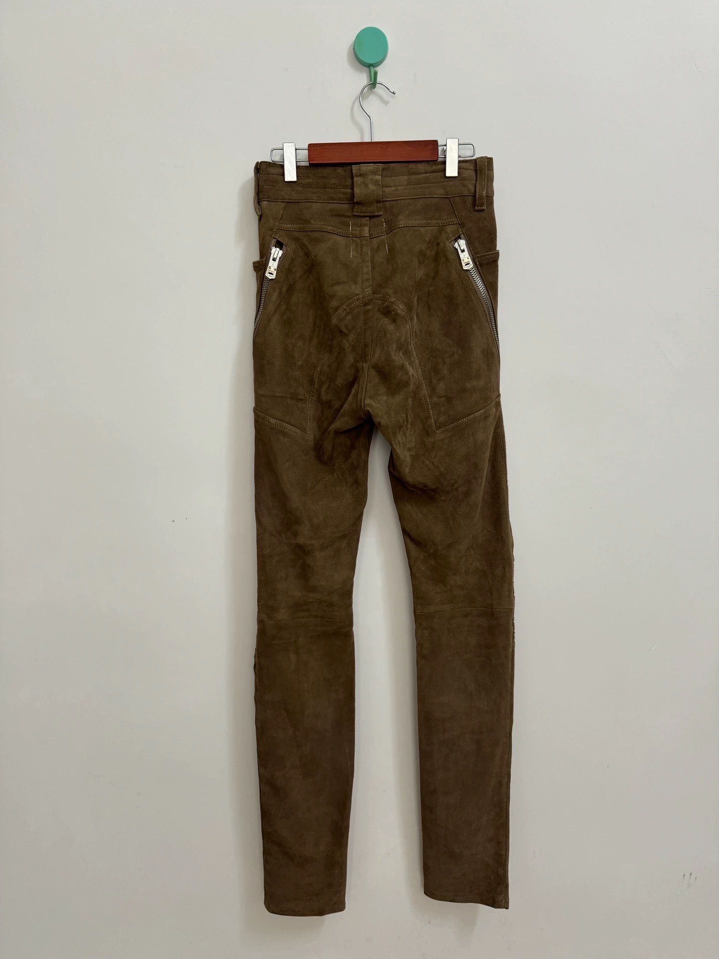 Takahiromiyashita The Soloist. takahiro miyashita high-waist skinny lambskin pants 46 Size US 30 / EU 46 - 2 Thumbnail