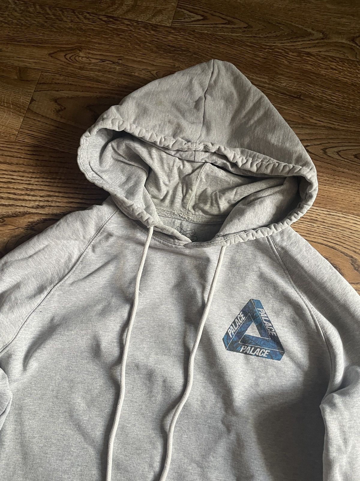 Palace Vintage faded distressed big logo palace hoodie Size US M / EU 48-50 / 2 - 3 Thumbnail