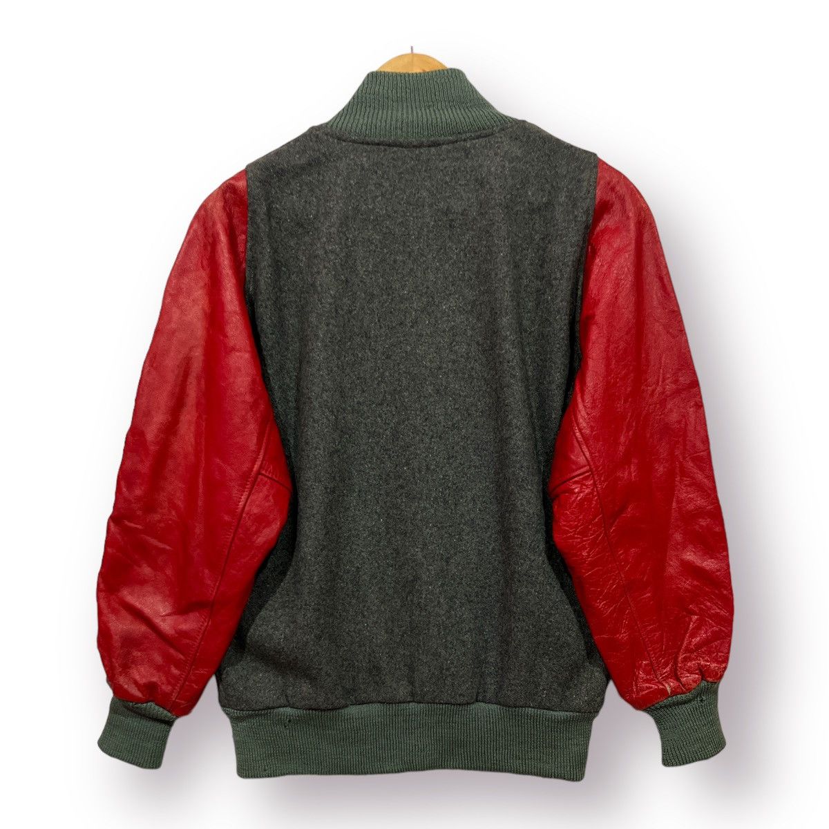 Leather 🔥TRUE VINTAGE LEATHER DISTRESSED VARSITY JACKET Size US S / EU 44-46 / 1 - 13 Thumbnail