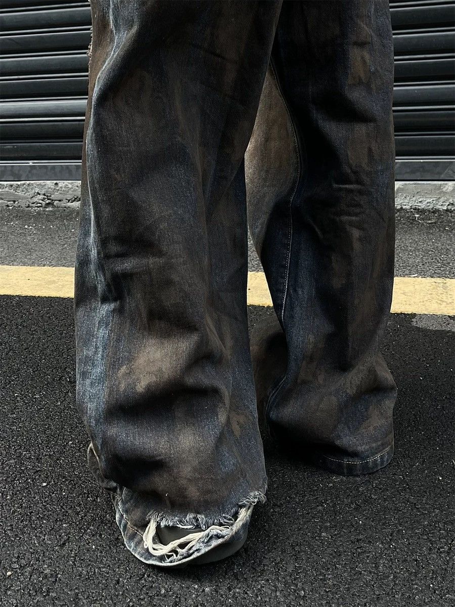 Japanese Brand × Jean Avant garde fashion distressed dirty skater jeans Size US 33 - 6 Thumbnail