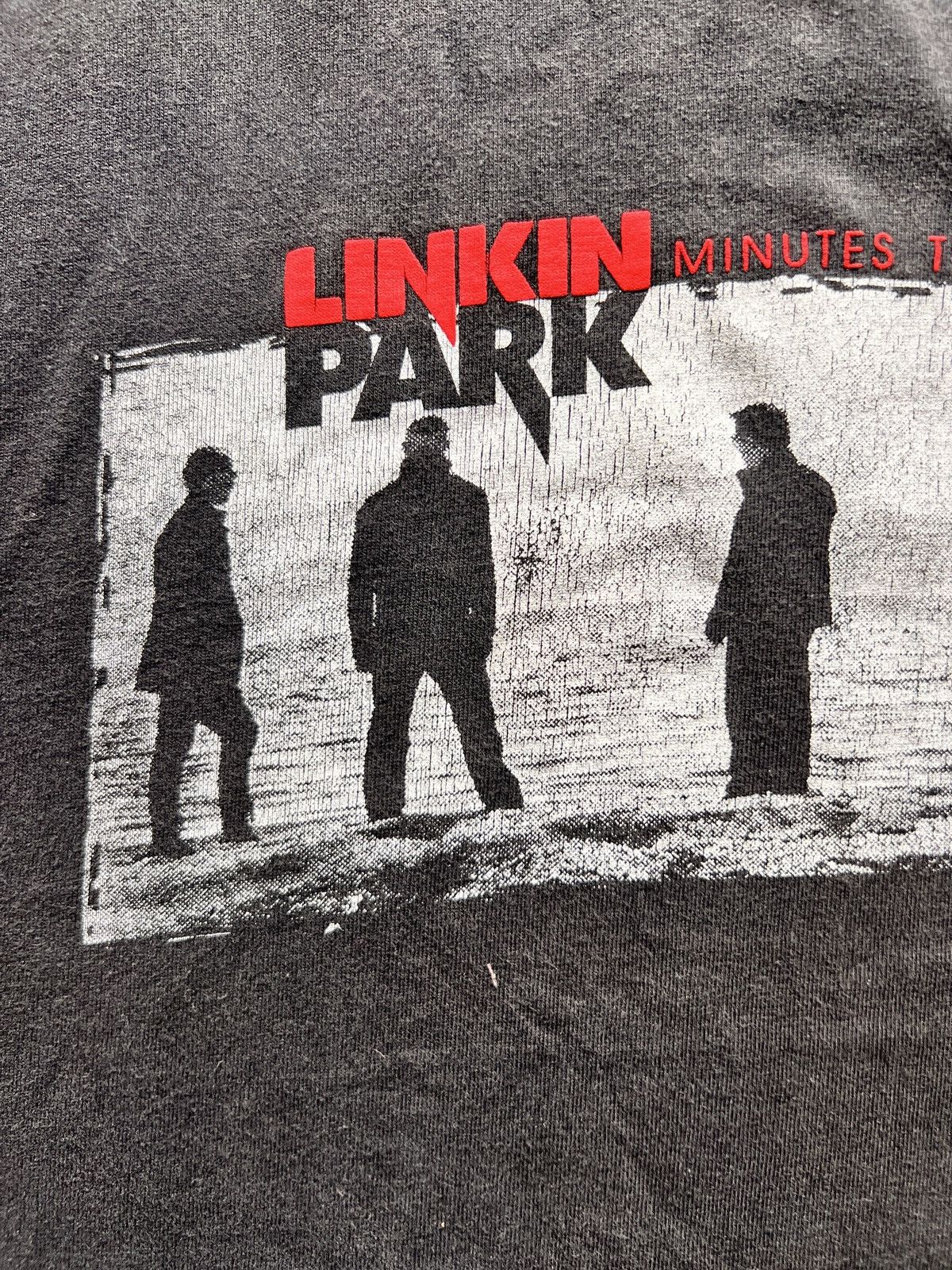 Band Tees × Vintage Vtg y2k Linkin Park Minutes To Midnight Promo Tshirt Size US M / EU 48-50 / 2 - 5 Thumbnail