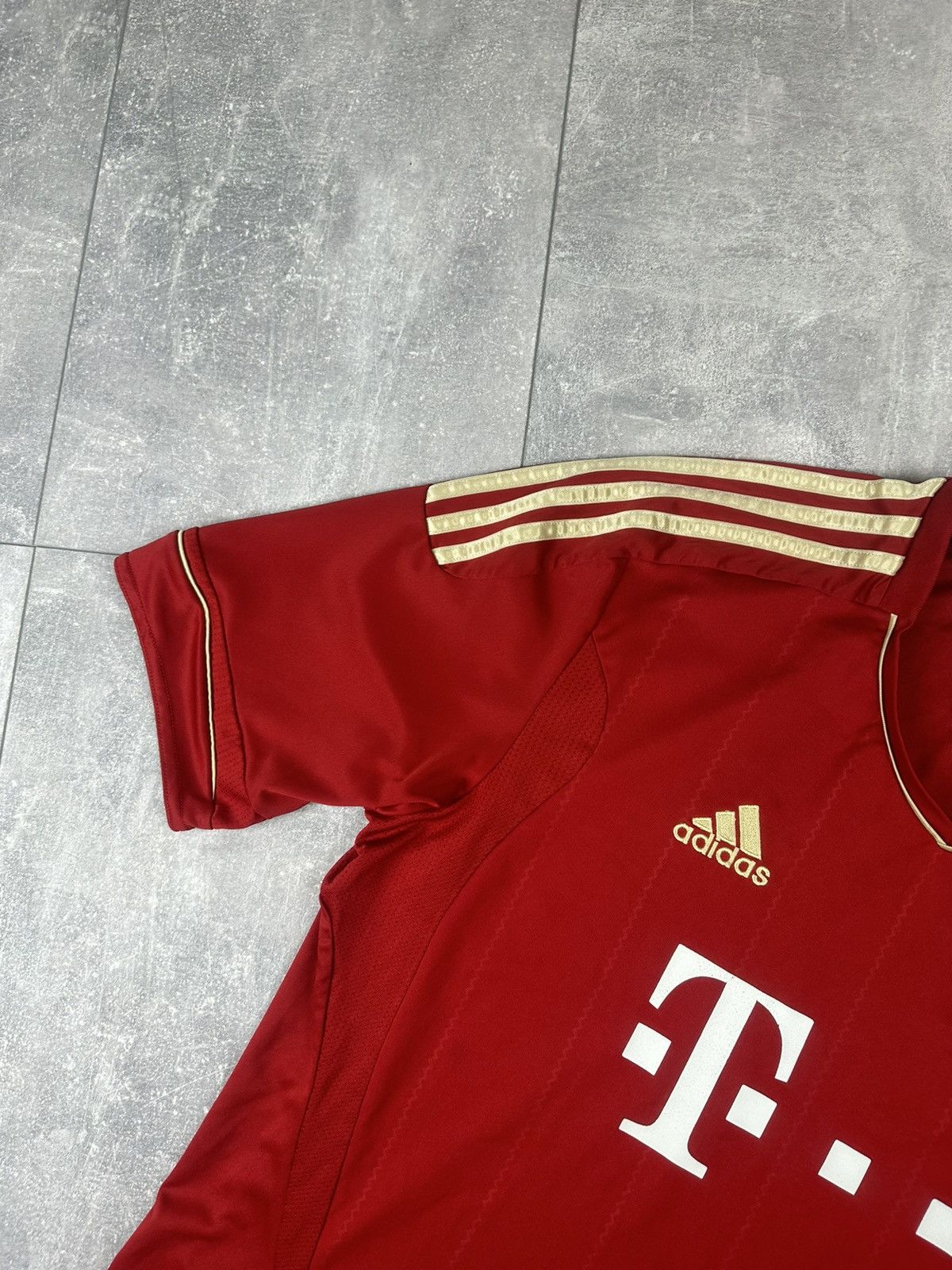 Adidas Adidas Fc Bayern Munich Home Soccer Jersey 2011/12 Size US L / EU 52-54 / 3 - 9 Thumbnail