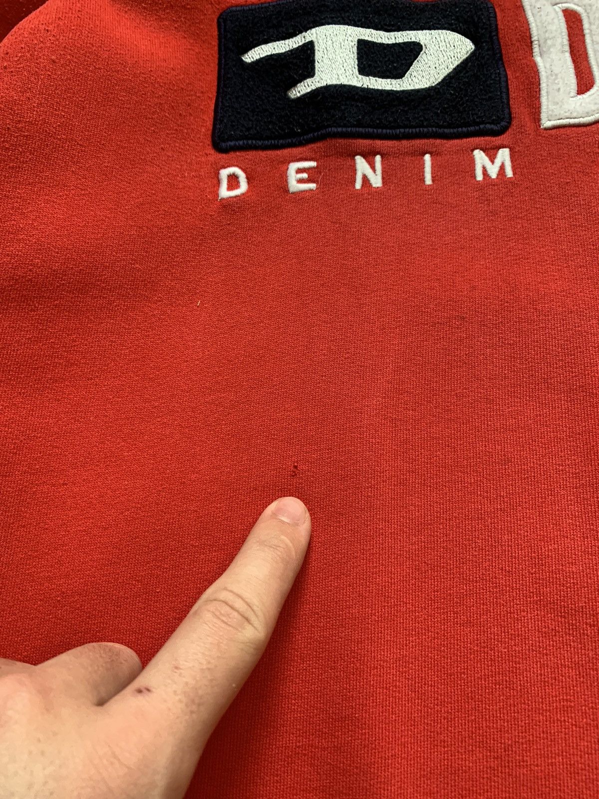 Diesel × Japanese Brand × Vintage Vintage Diesel Big Center Logo Sweatshirt y2k Size US M / EU 48-50 / 2 - 11 Thumbnail