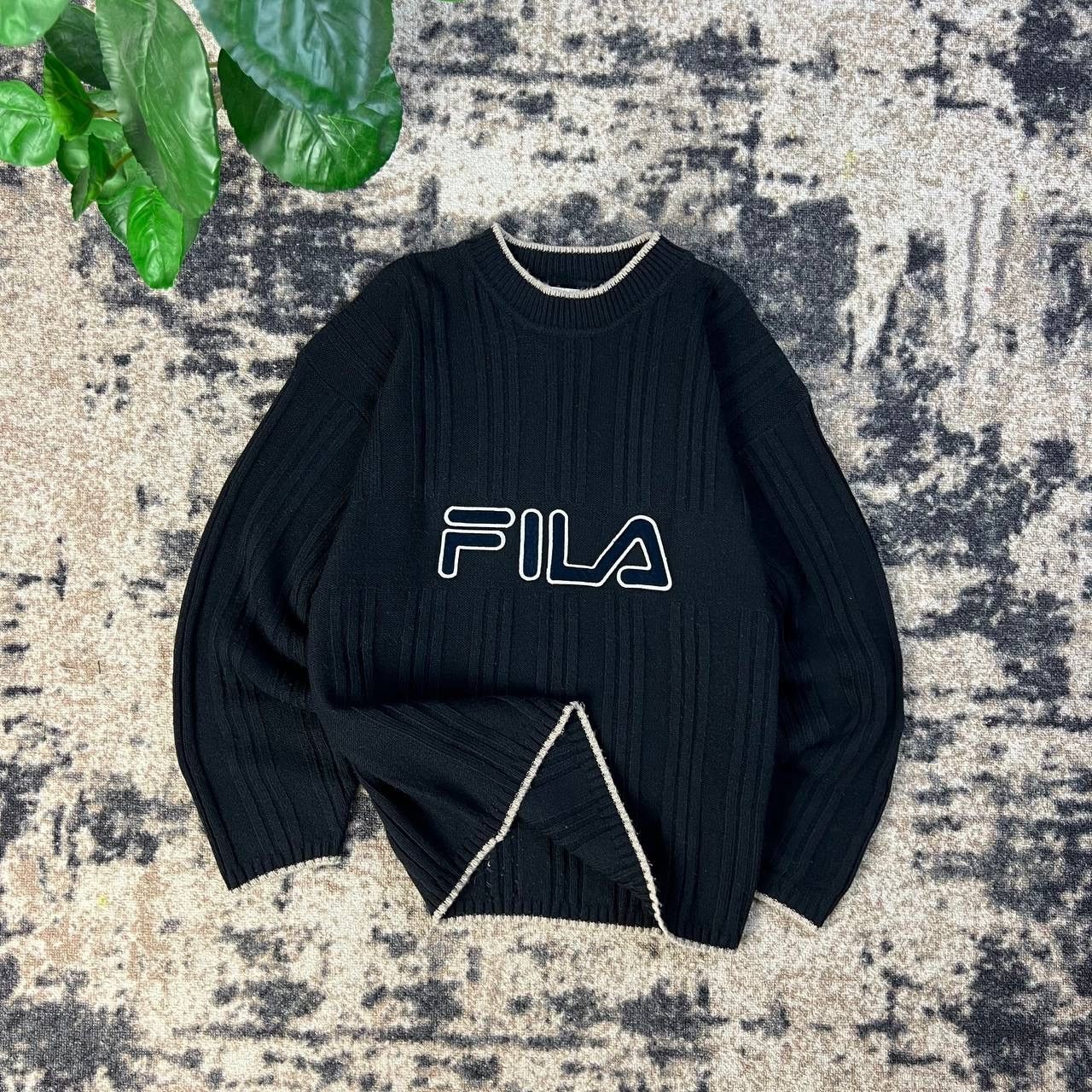 Fila Fila Vintage Y2K Big Embroidered Logo Striped Knit Sweater Size US L / EU 52-54 / 3 - 1 Thumbnail