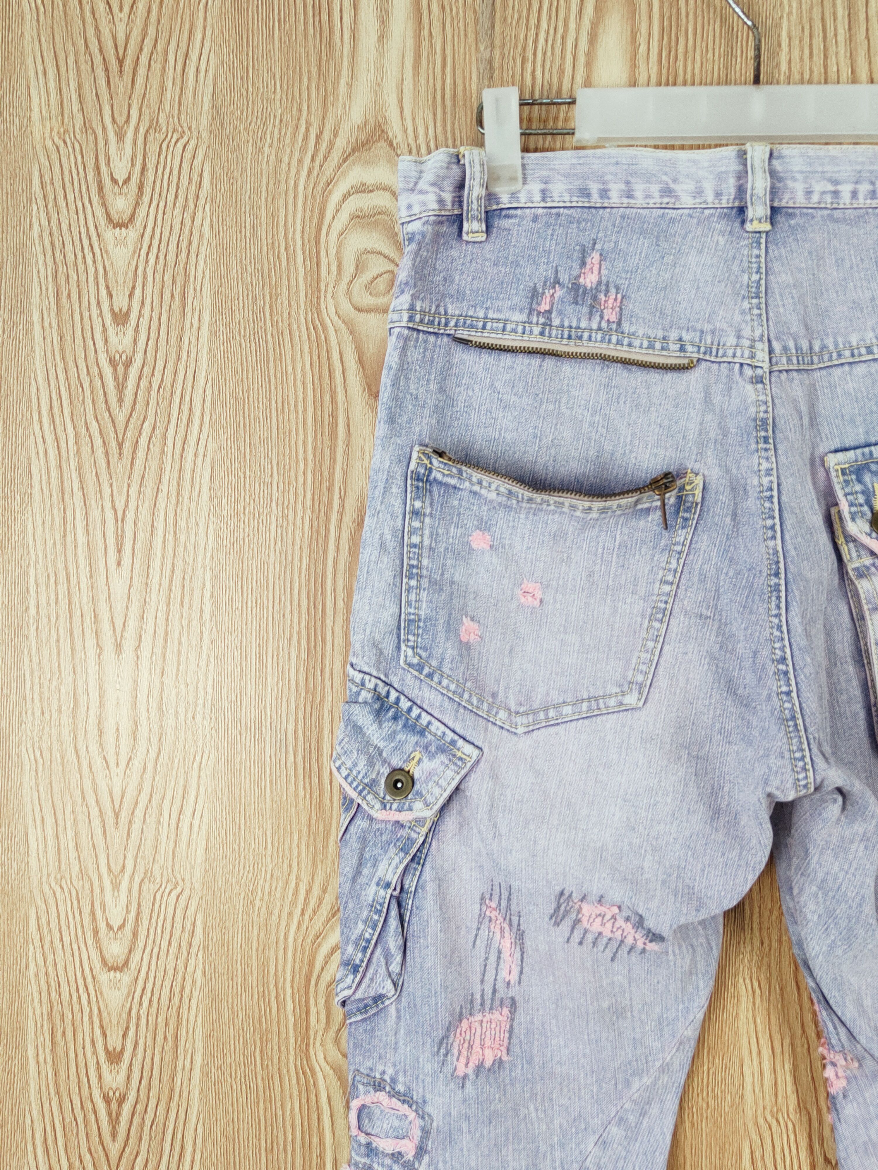 Japanese Brand Japanese Brand Blue Faded Distressed Ripped Jeans #W493 Size US 31 - 8 Thumbnail