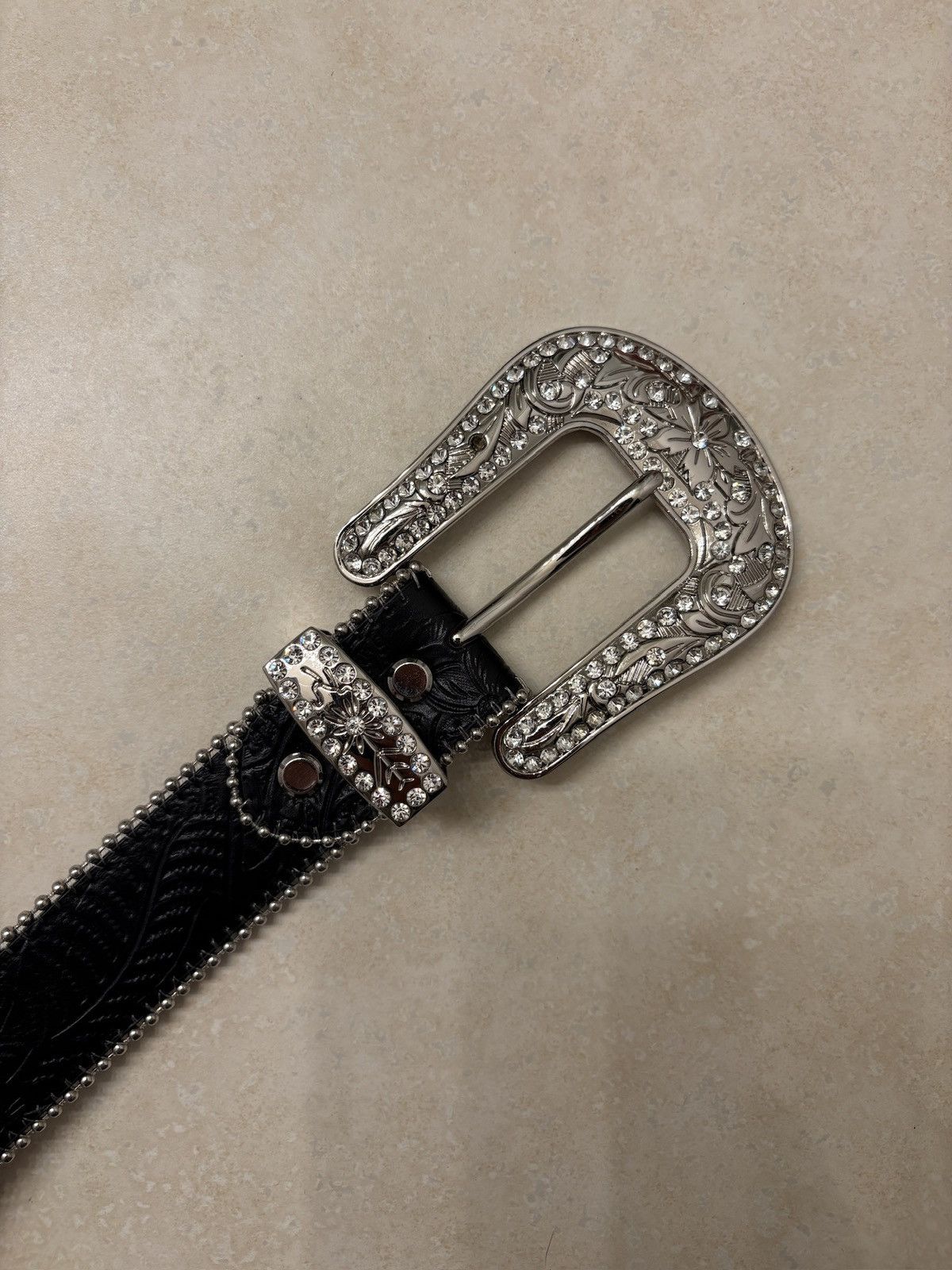 The GV Gallery Gv Gallery Rhinestone Belt Size 34 - 3 Thumbnail