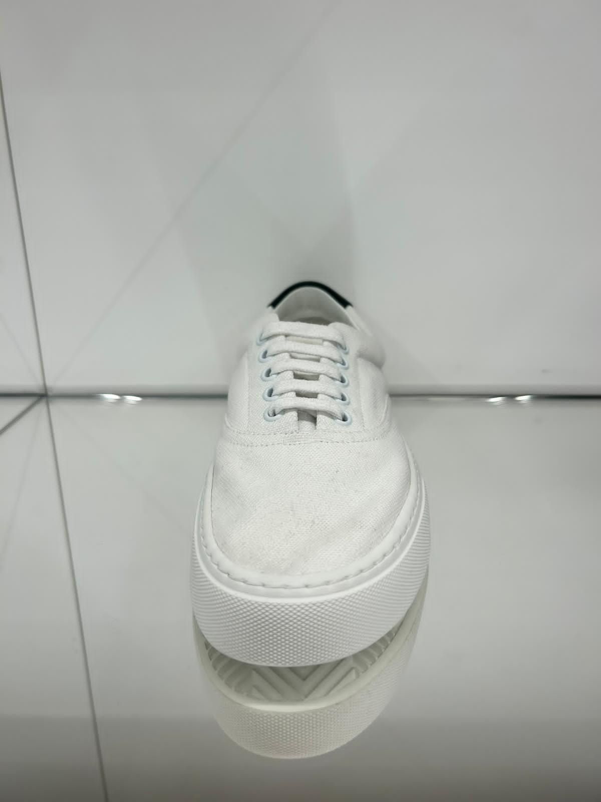 Saint Laurent Paris LOW - TOP LACED SNEAKERS MADE WITH ORGANIC COTTON Size US 7 / EU 40 - 3 Thumbnail