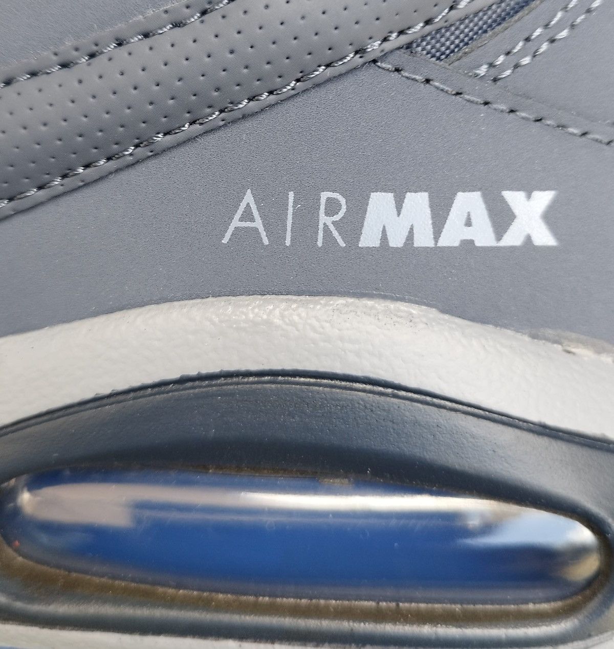 Nike Shoes Nike Air Max Command. Size US 12.5 / EU 45-46 - 7 Thumbnail