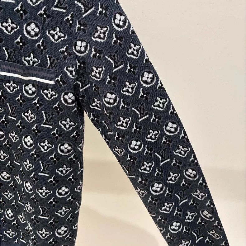 Louis Vuitton Louis Vuitton Logo geometric full-print single-breasted cr Size US M / EU 48-50 / 2 - 4 Thumbnail