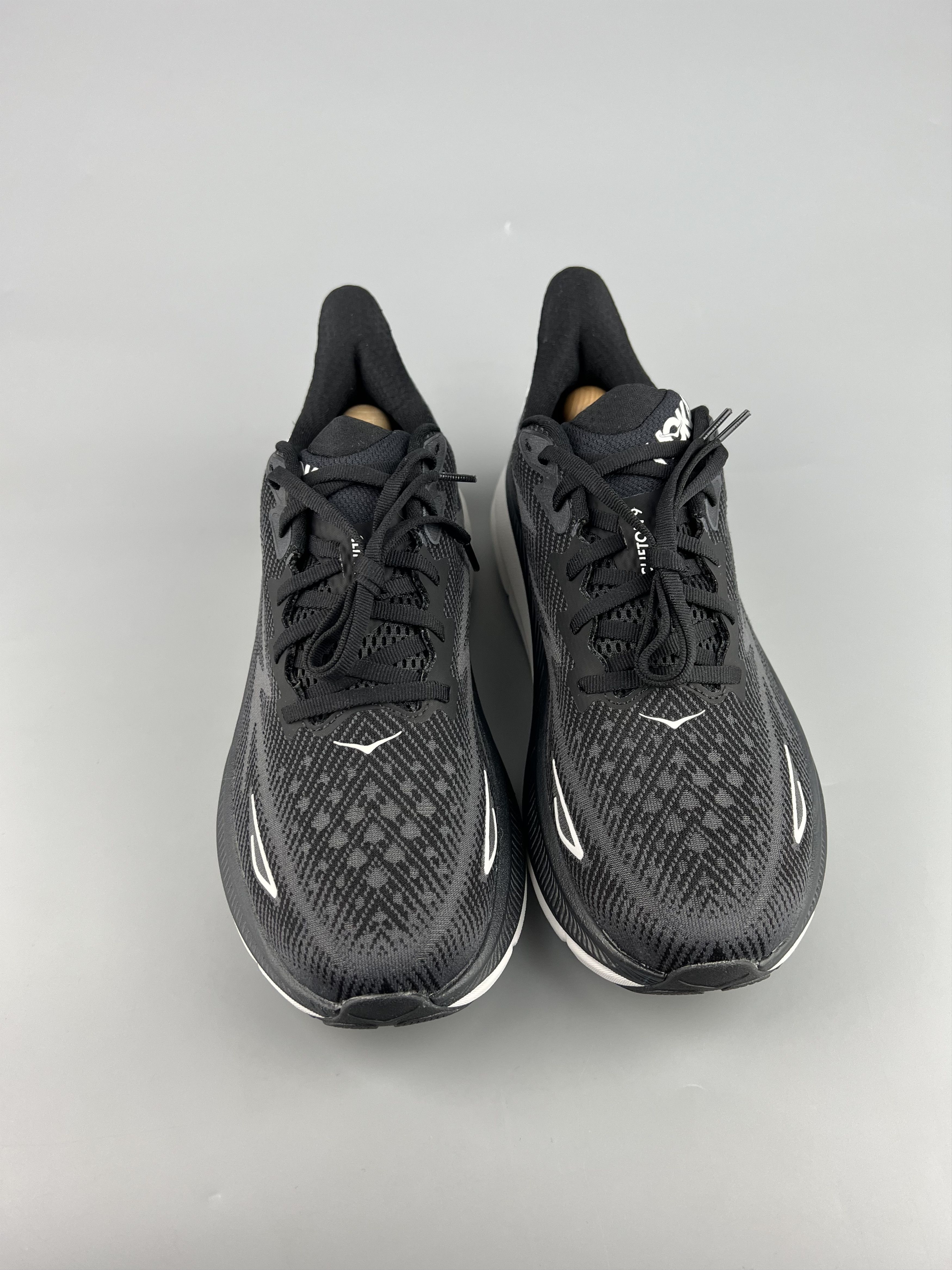 Hoka 10D Hoka One One Clifton 9 Running Shoes Walking Gym Size US 10 / EU 43 - 4 Thumbnail