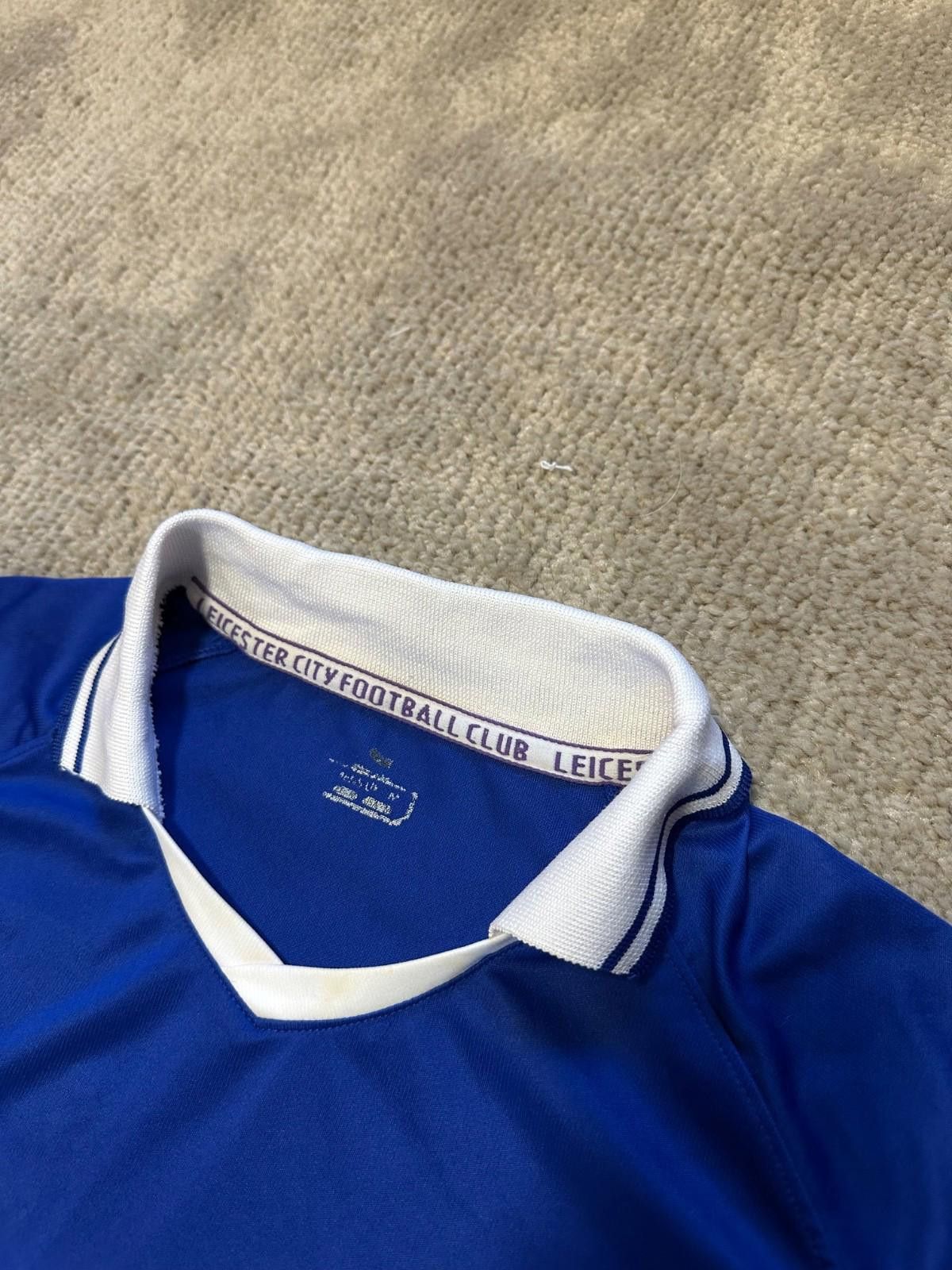Puma Vintage LEICESTER CITY 2011/12 FOOTBALL SHIRT SOCCER JERSEY Size US M / EU 48-50 / 2 - 5 Thumbnail